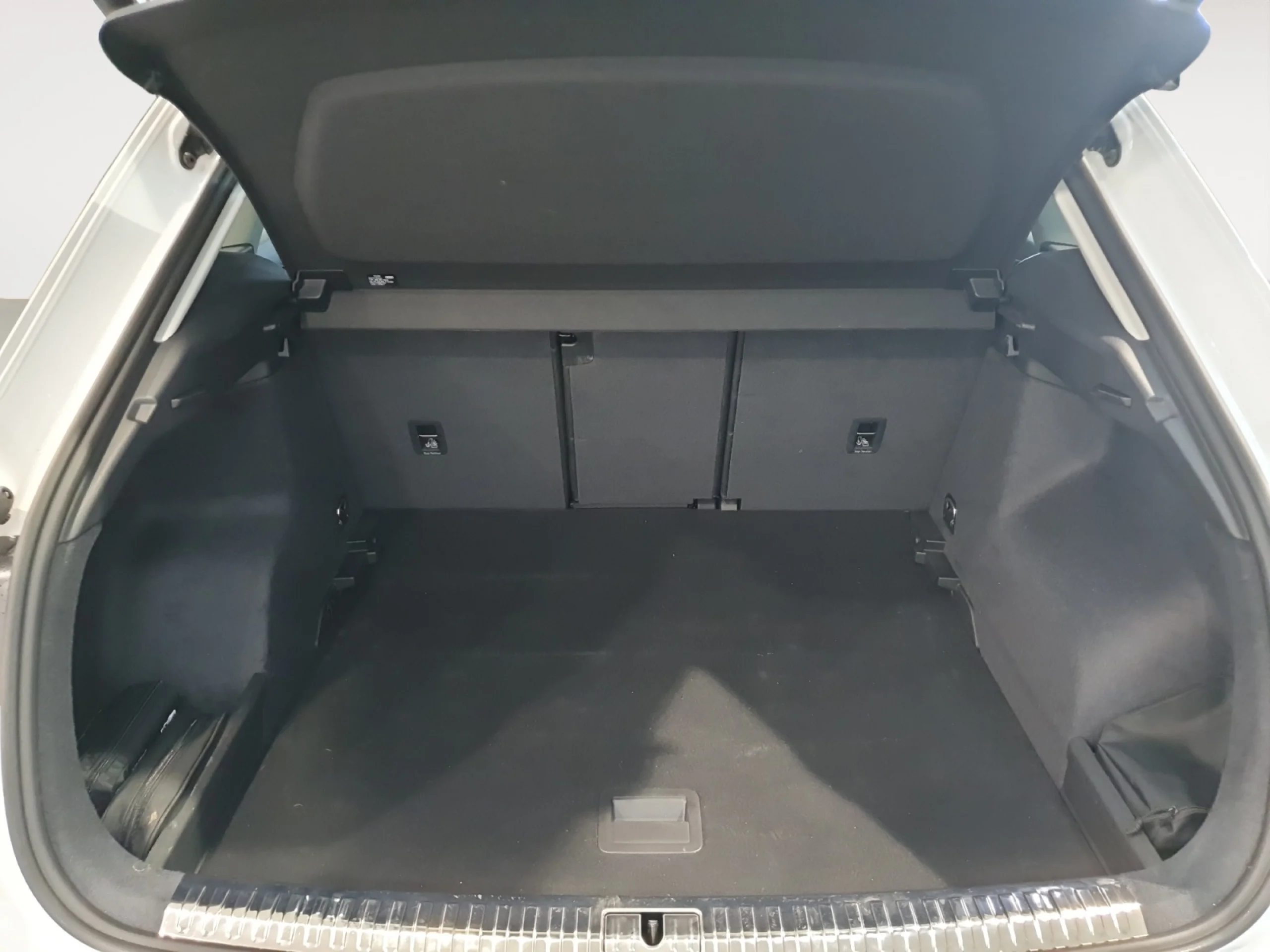 AUDI Q3 ADVANCED 35 TDI 110KW (150CV) S TRONIC - Foto 9