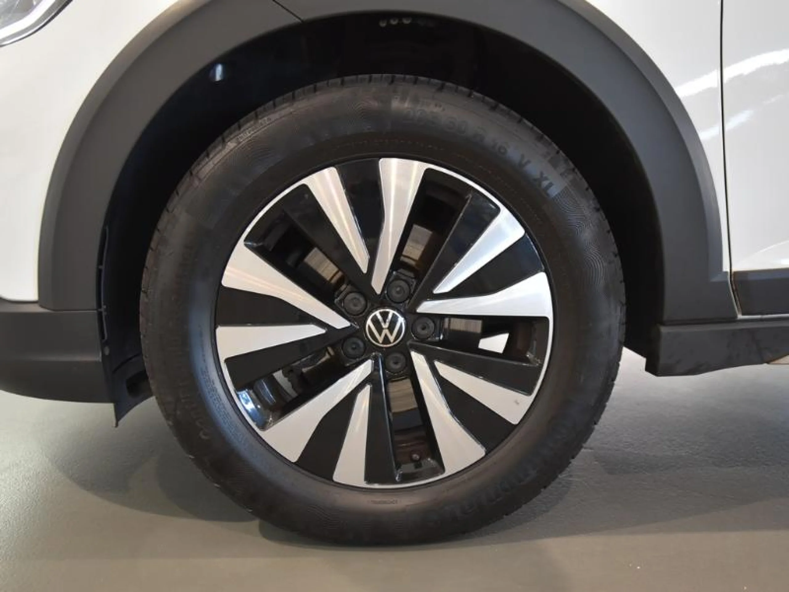 VOLKSWAGEN TAIGO LIFE 1.0 TSI 70KW (95CV) - Foto 8