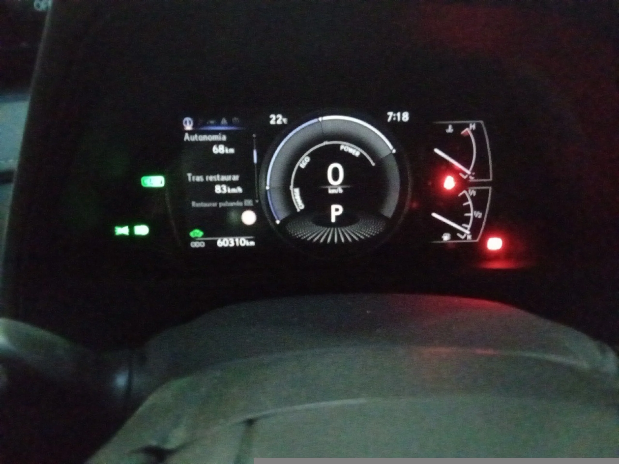 Lexus UX 2.0 250H BUSINESS - Foto 11
