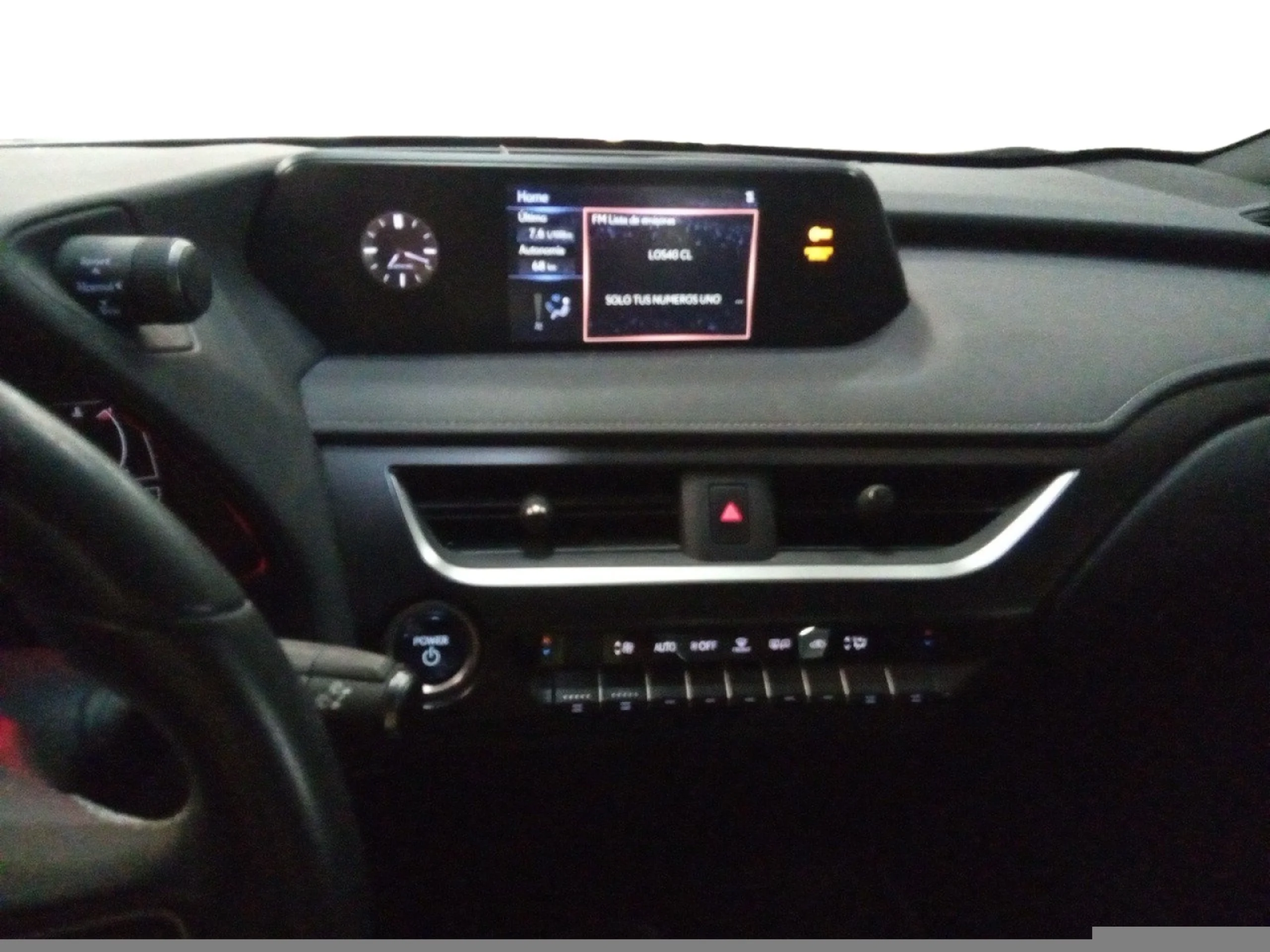 Lexus UX 2.0 250H BUSINESS - Foto 12