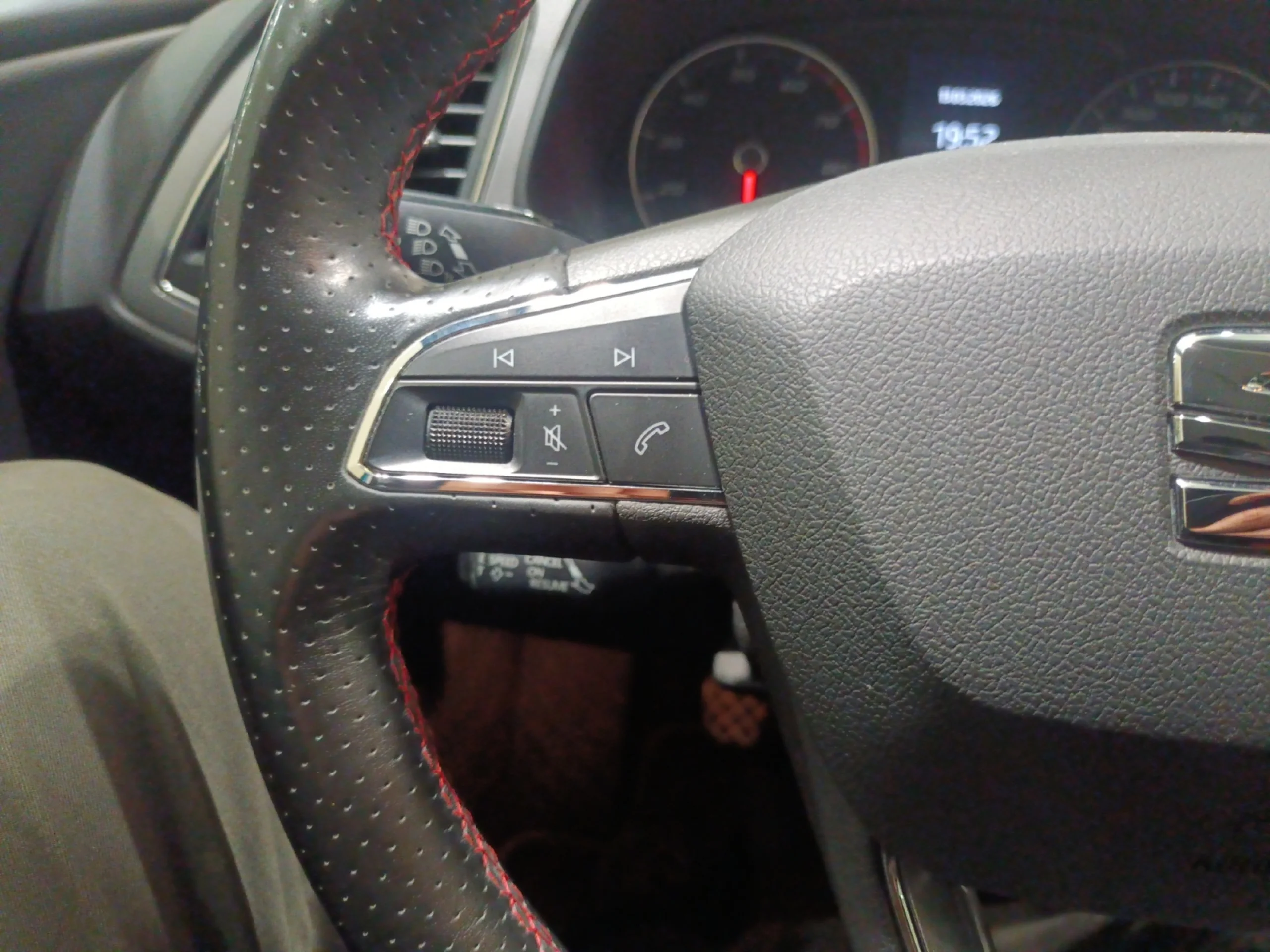 SEAT LEON 1.4 TSI 150CV ACT ST&SP FR - Foto 11