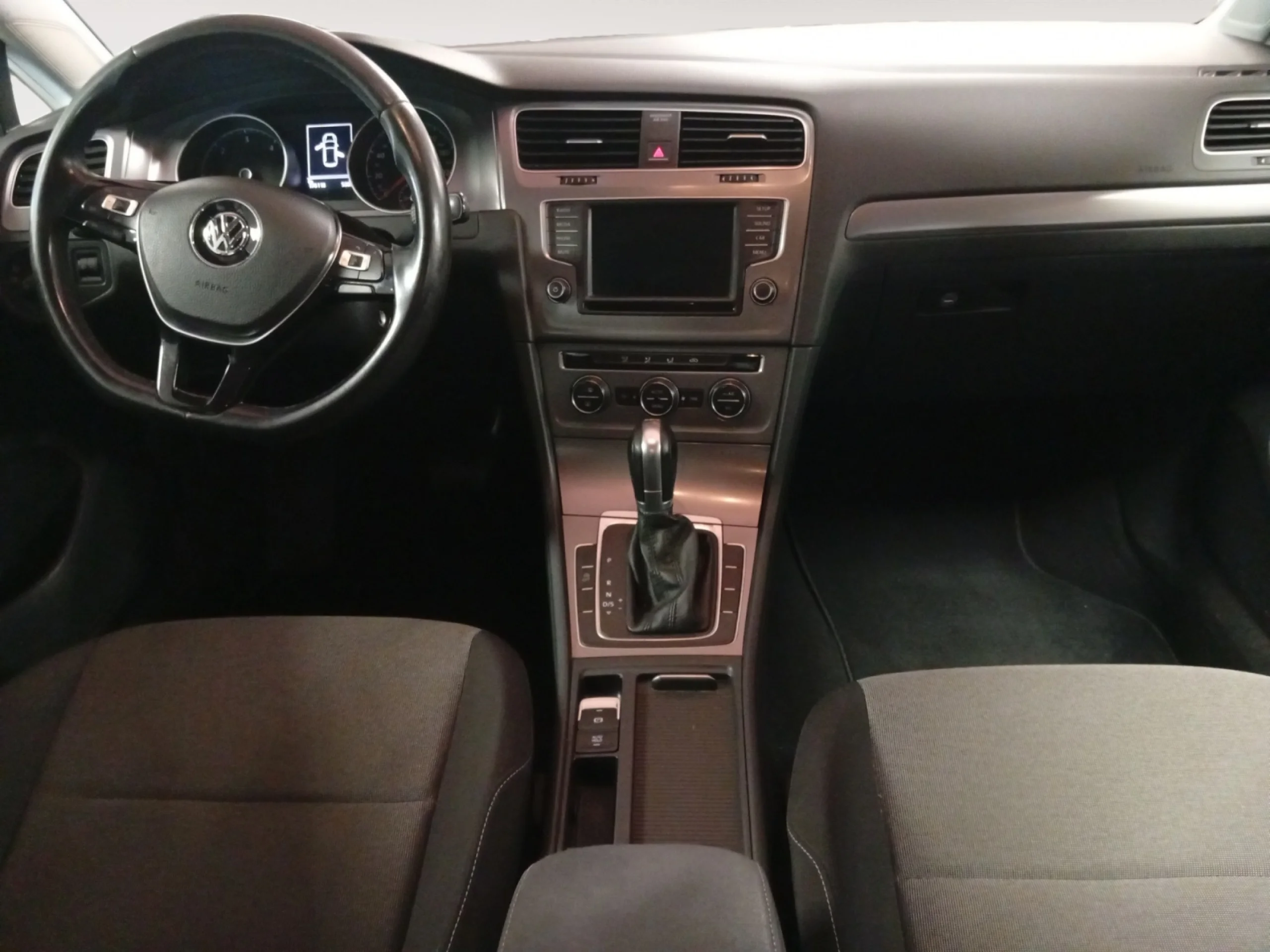 VOLKSWAGEN GOLF ADVANCE 1.6 TDI 110CV BMT DSG - Foto 3