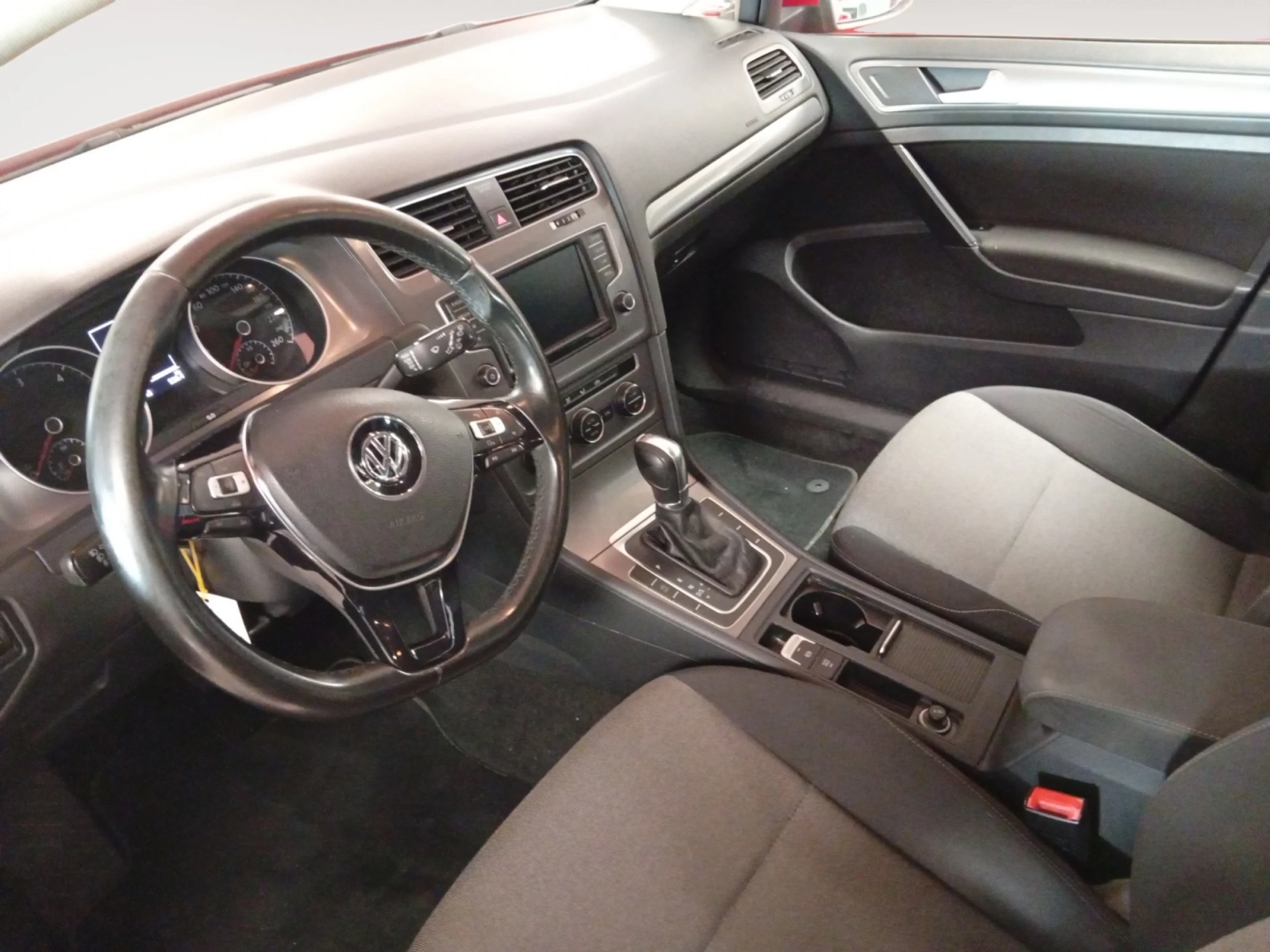 VOLKSWAGEN GOLF ADVANCE 1.6 TDI 110CV BMT DSG - Foto 9