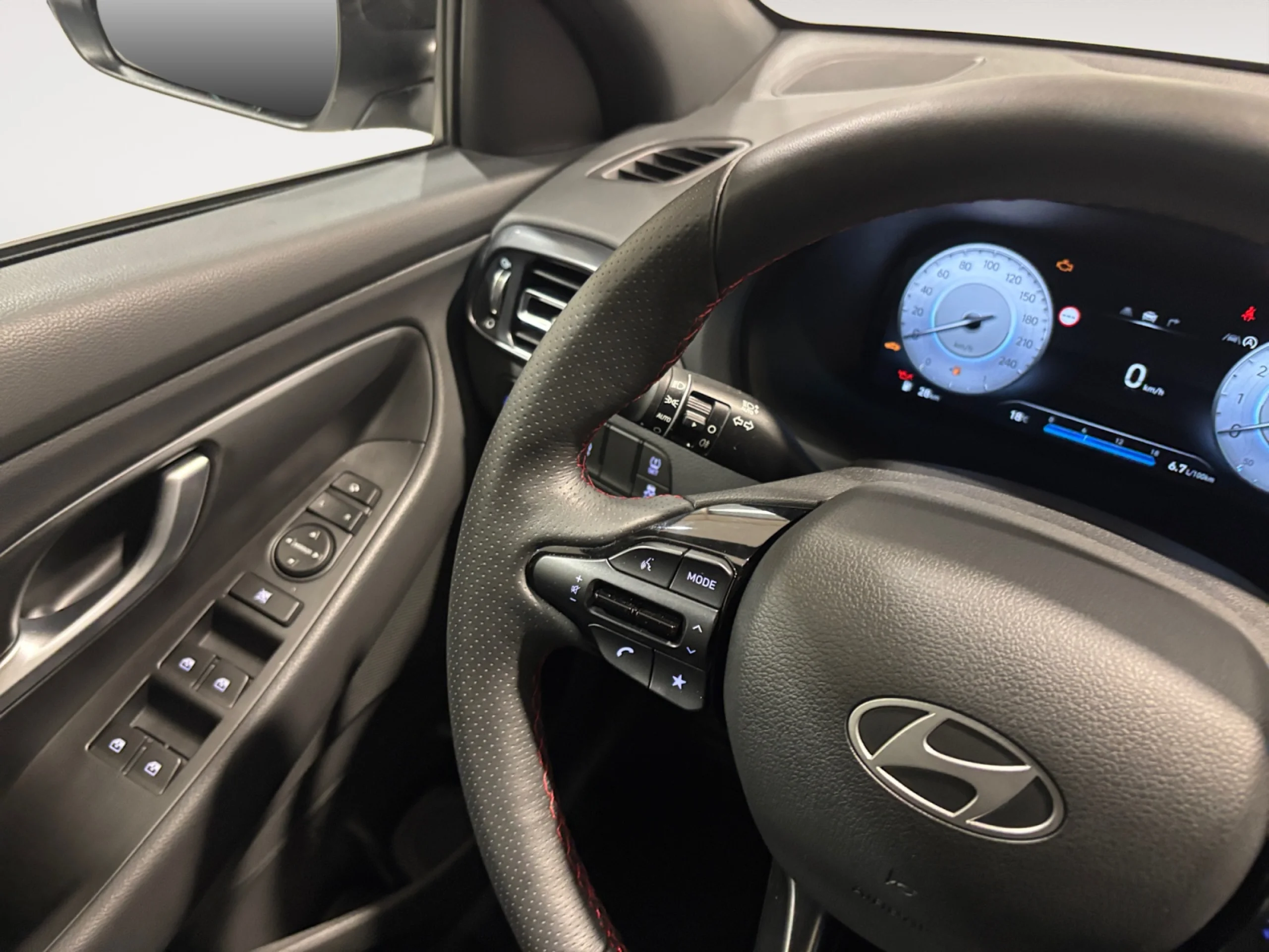 HYUNDAI I30 1.0 TGDI N LINE SE - Foto 12