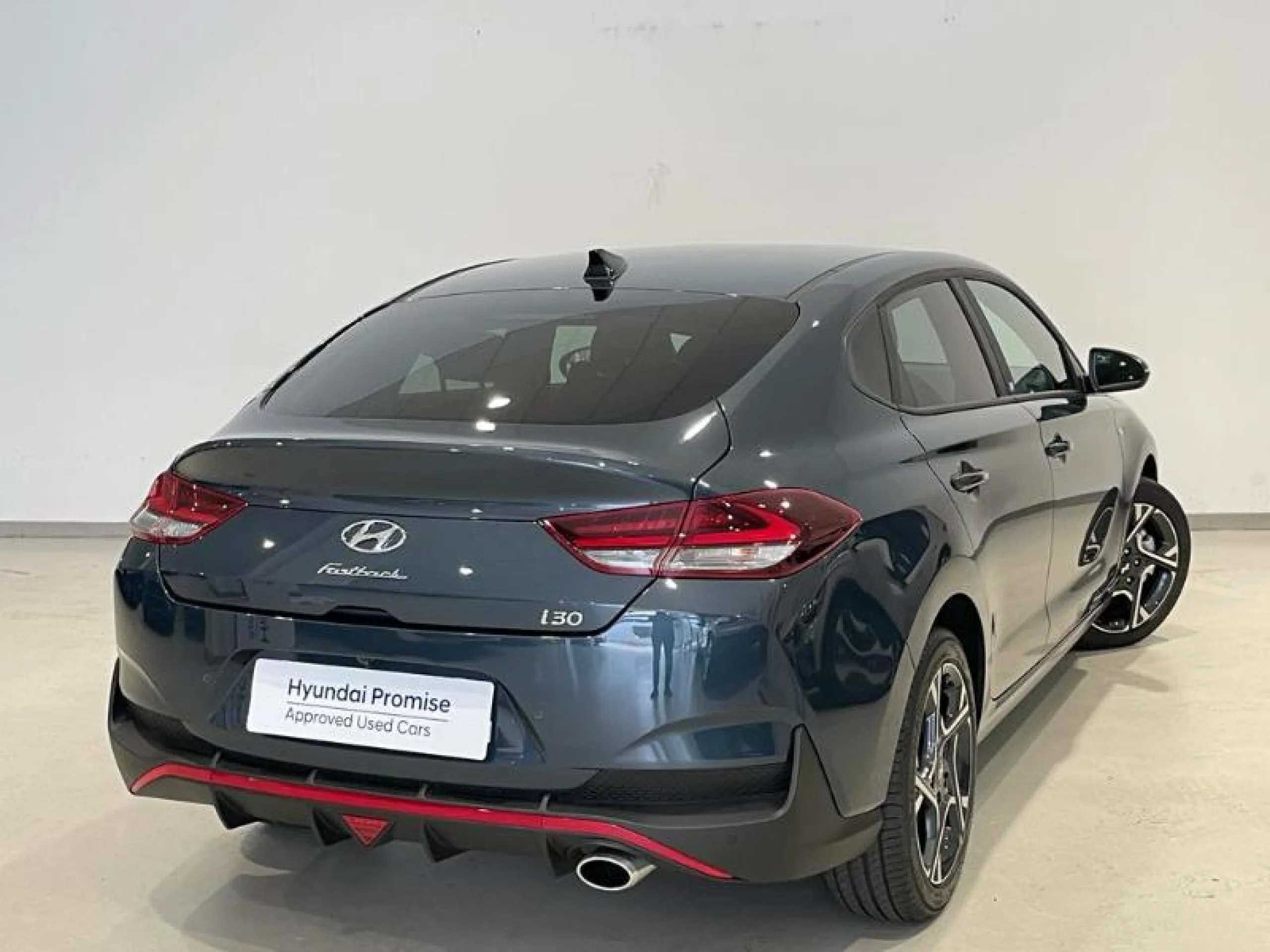 HYUNDAI I30 1.0 TGDI N LINE 30 ANIVERSARIO FASTBACK - Foto 2