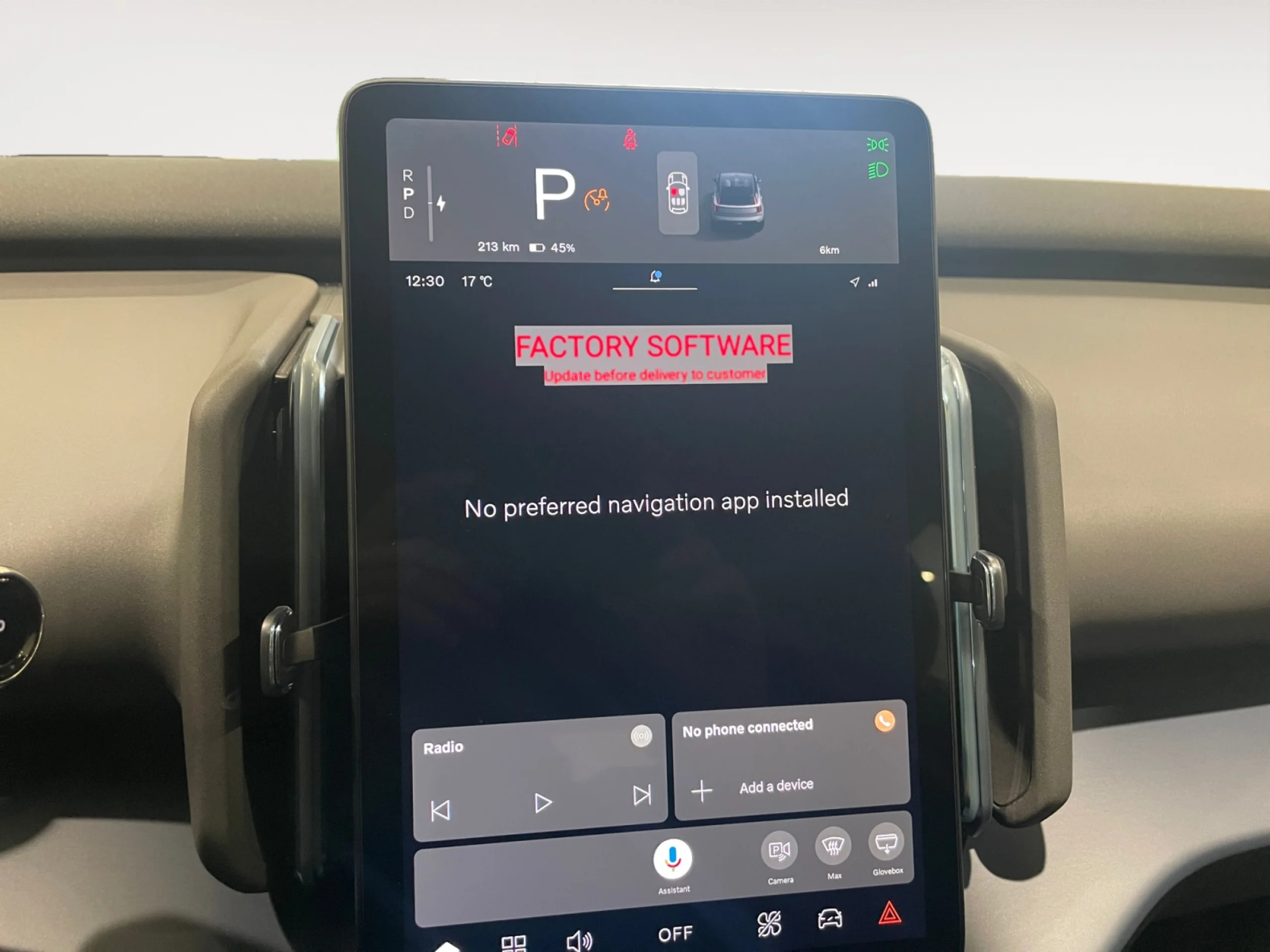 VOLVO EX30 SINGLE MOTOR EXTENDED RANGE CORE AUTO - Foto 10