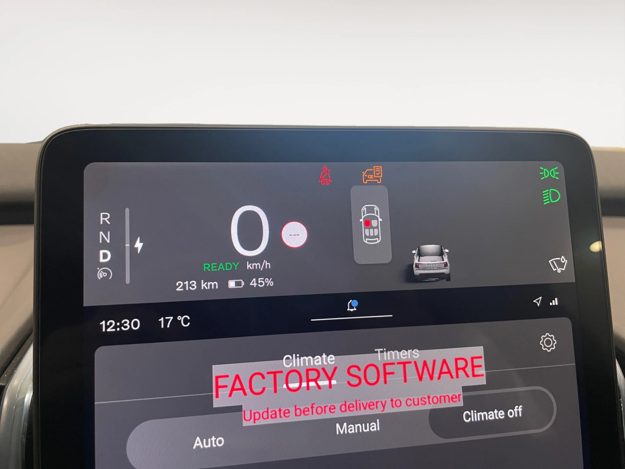 VOLVO EX30 SINGLE MOTOR EXTENDED RANGE CORE AUTO - Foto 15