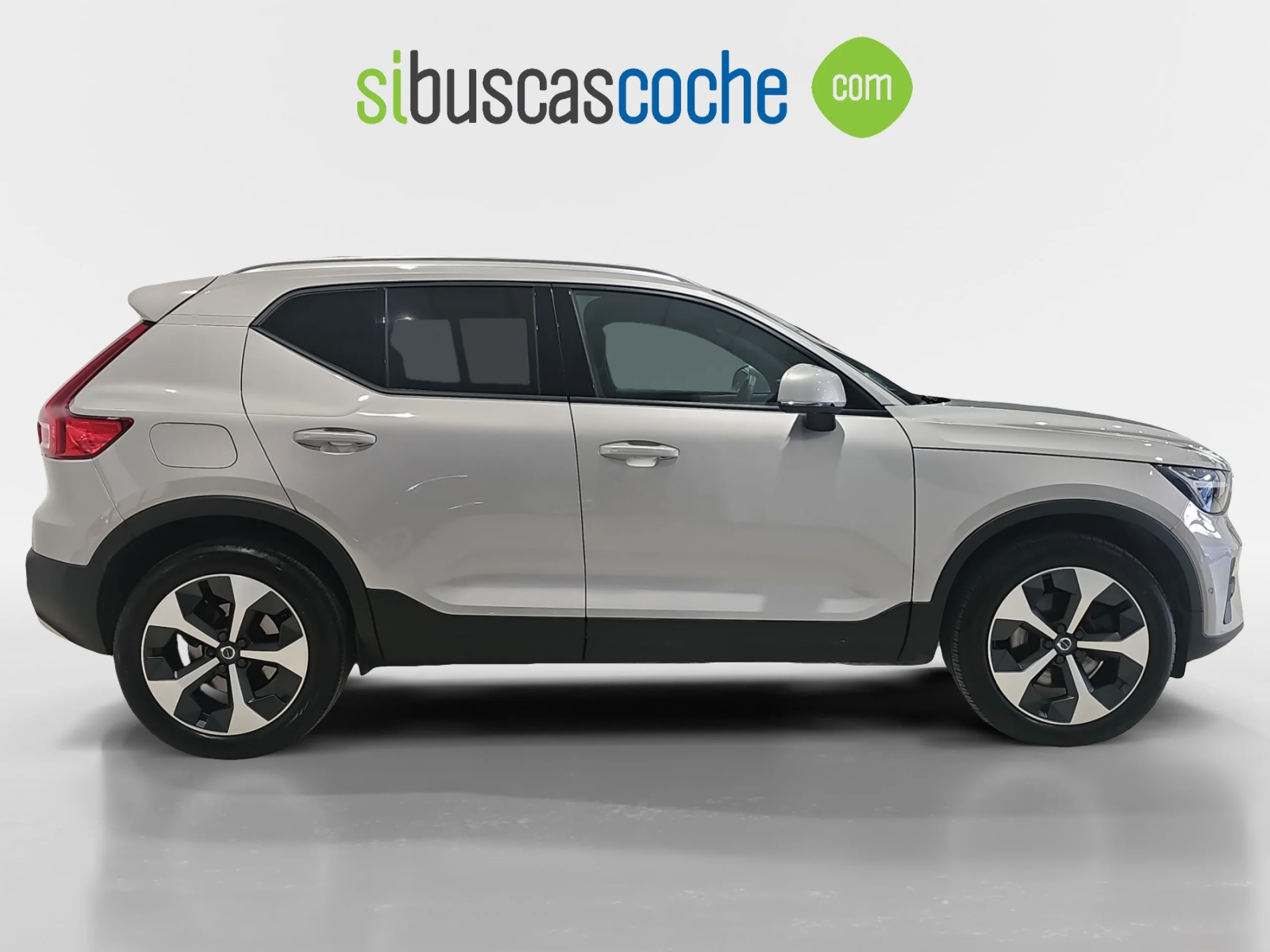 VOLVO XC40 2.0 B3 G CORE AUTO - Foto 3