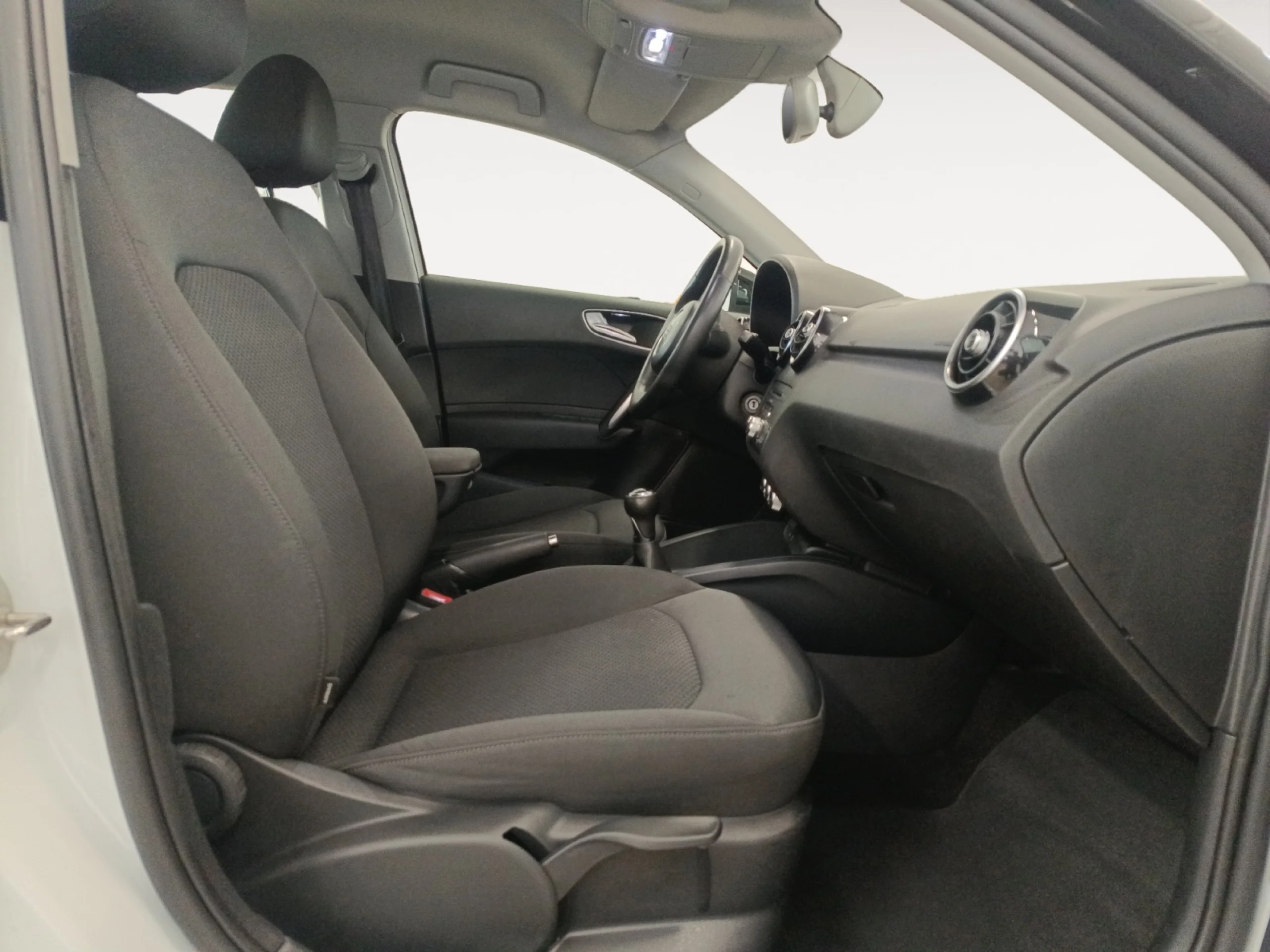 AUDI A1 SPORTBACK 1.0 TFSI ADRENALIN - Foto 5