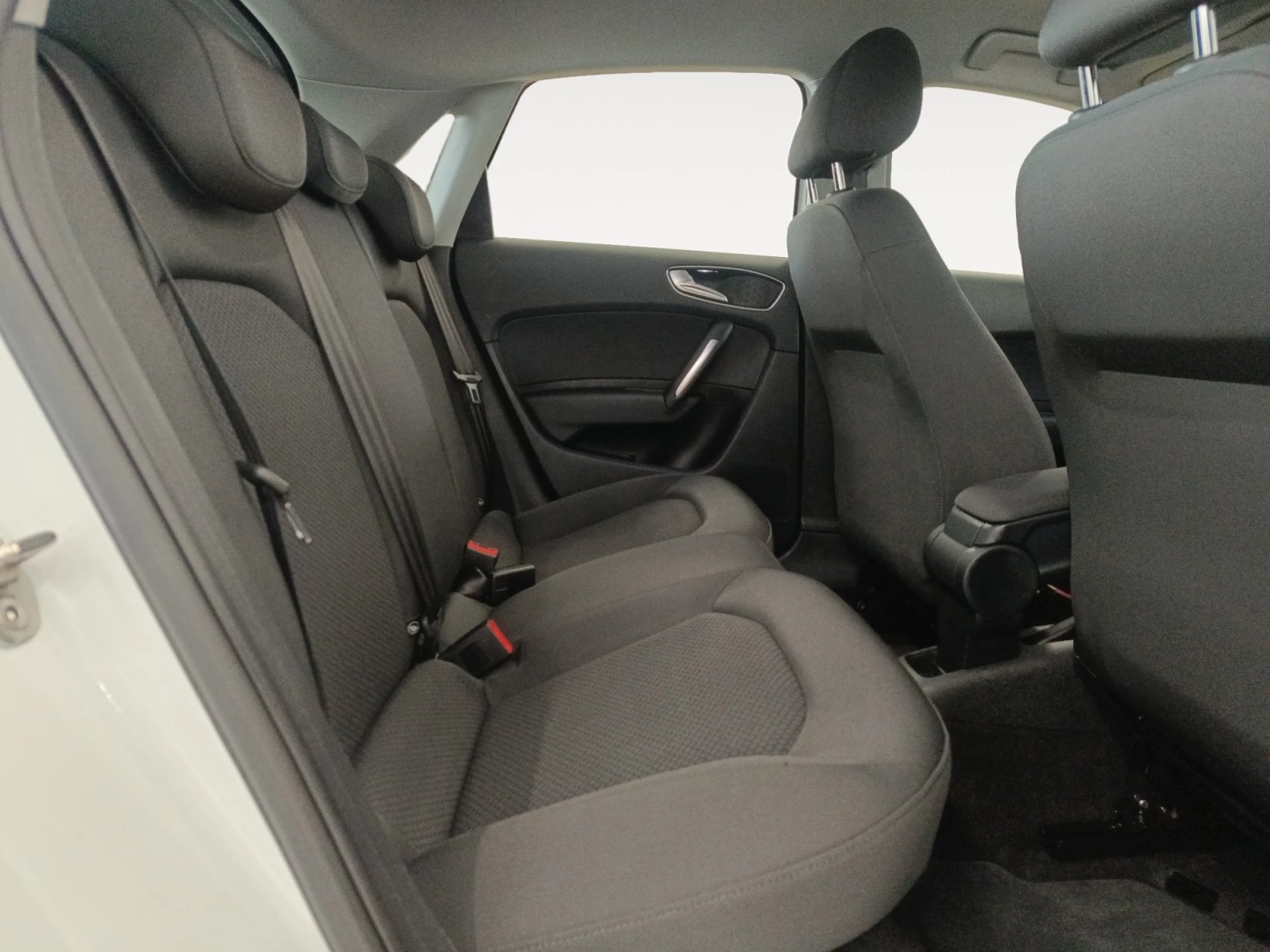 AUDI A1 SPORTBACK 1.0 TFSI ADRENALIN - Foto 6
