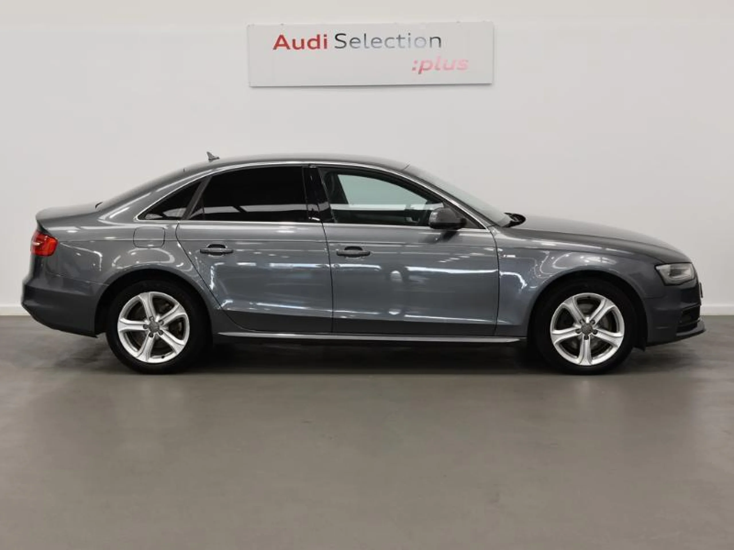 AUDI A4 2.0 TDI 150CV - Foto 3