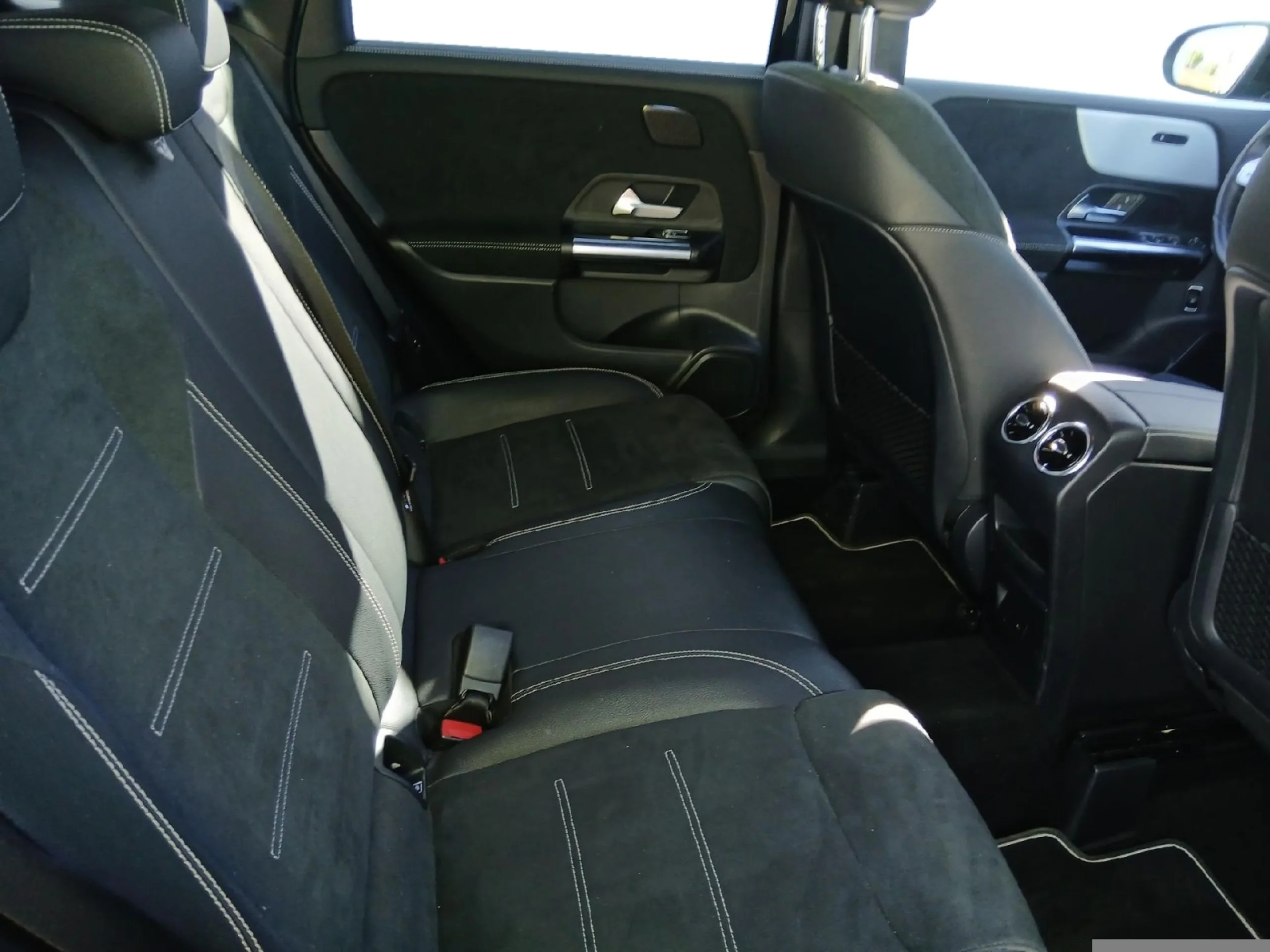 MERCEDES-BENZ CLASE B B 200 - Foto 6