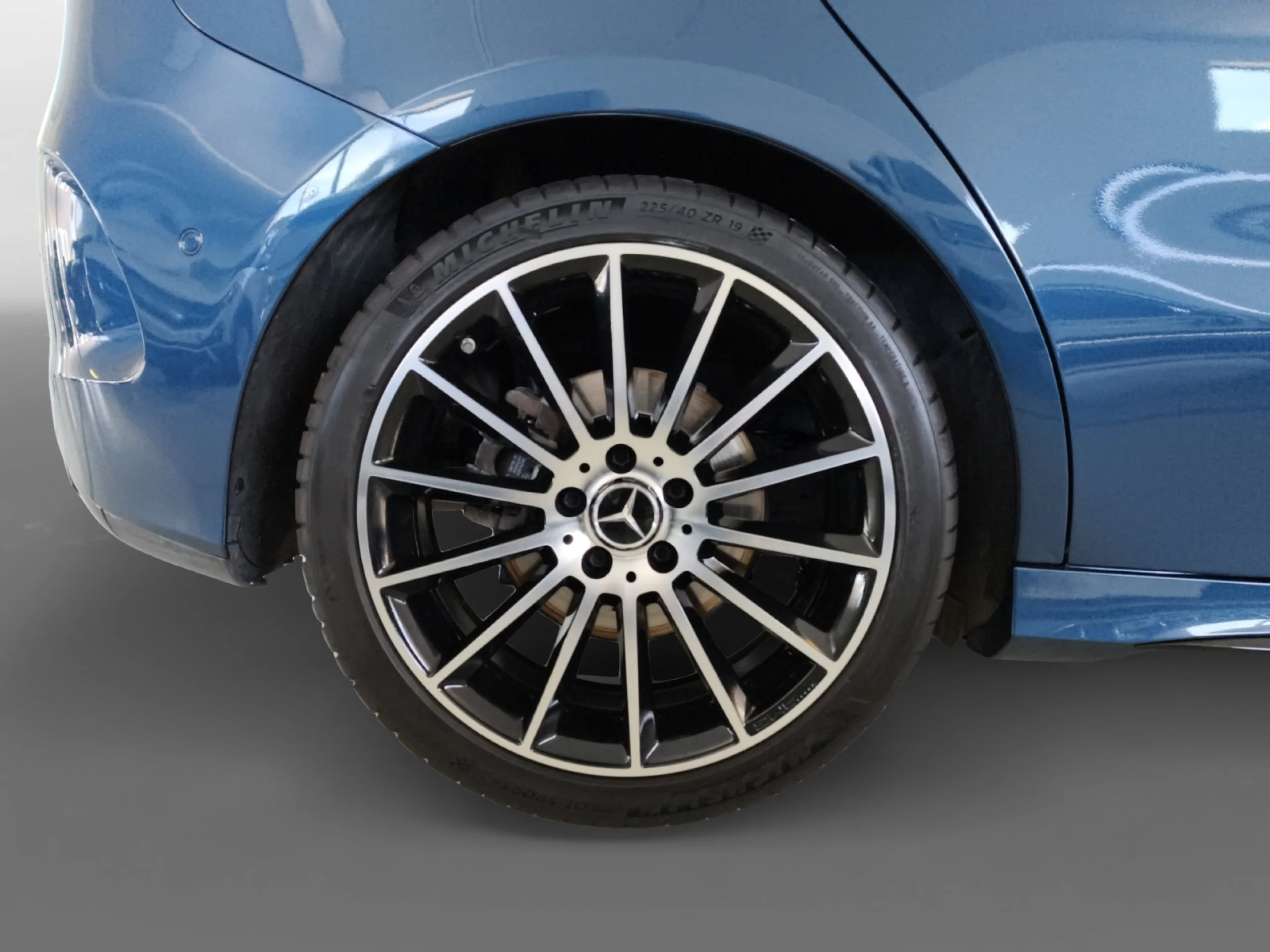 MERCEDES-BENZ CLASE B B 200 - Foto 8