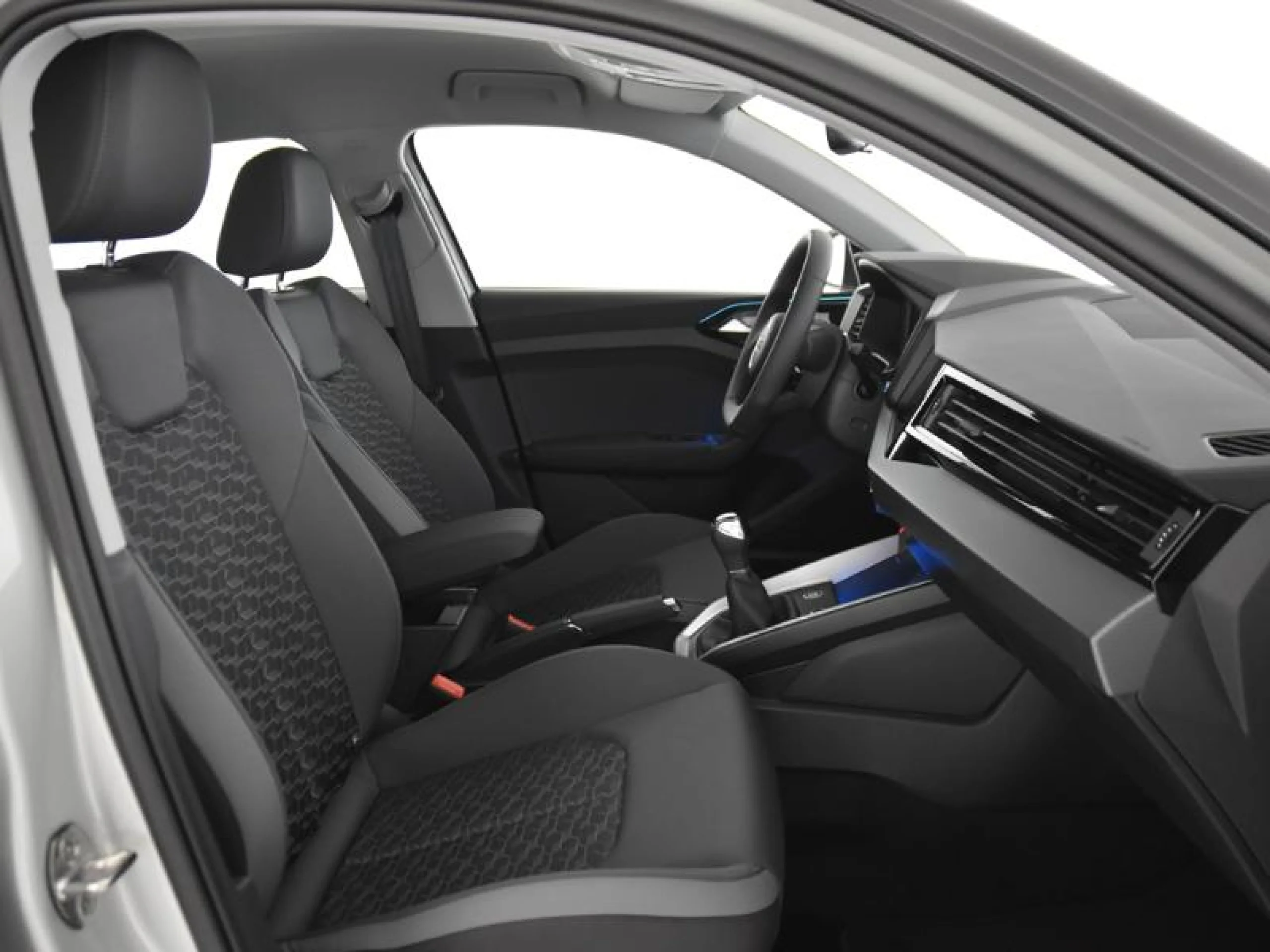 AUDI A1 ALLSTREET ADRENALIN 30 TFSI 81KW - Foto 6