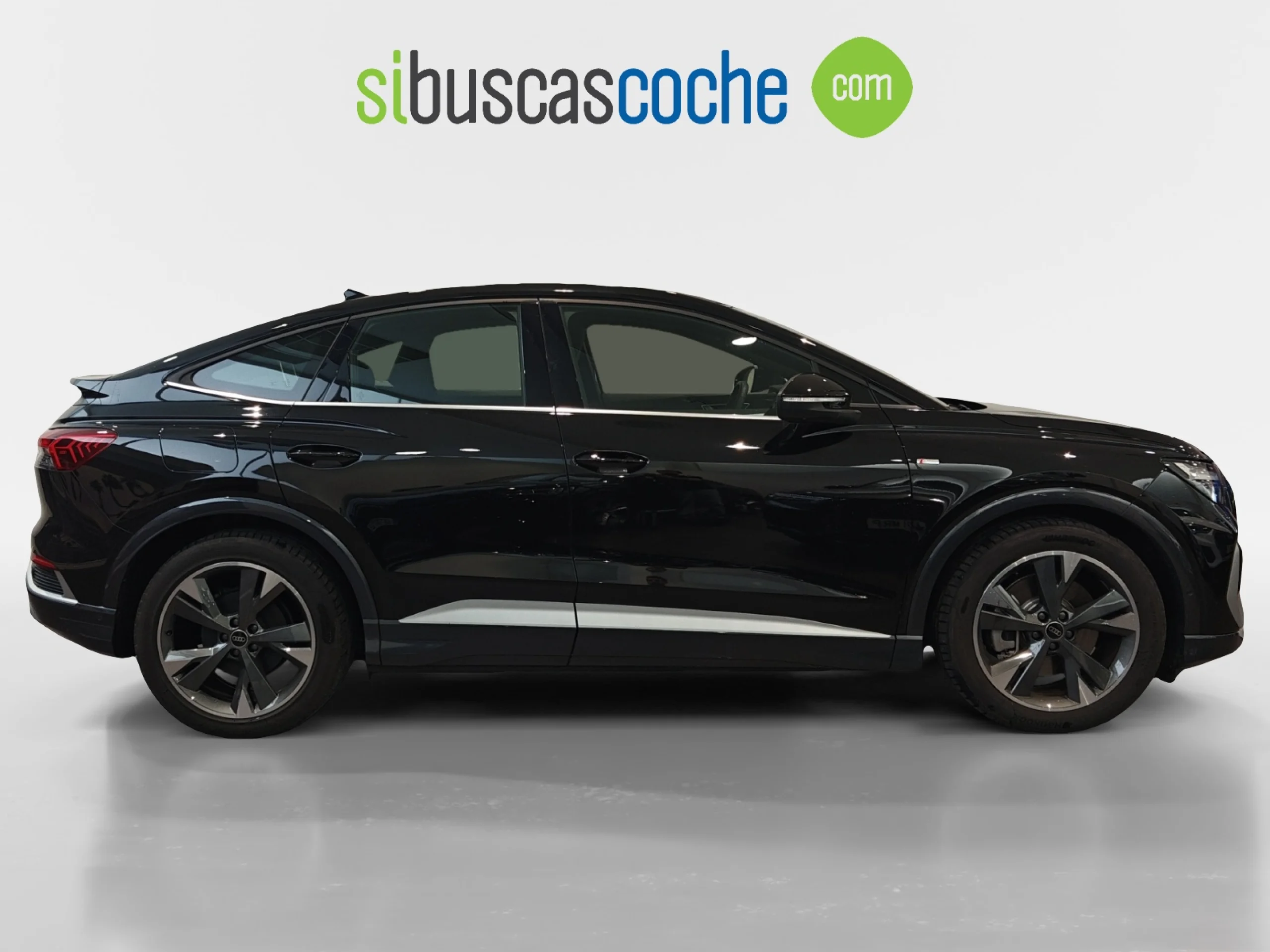 AUDI Q4 SPORTBACK GENUINE EDITION 45 E TRON 210KW 82KWH - Foto 5