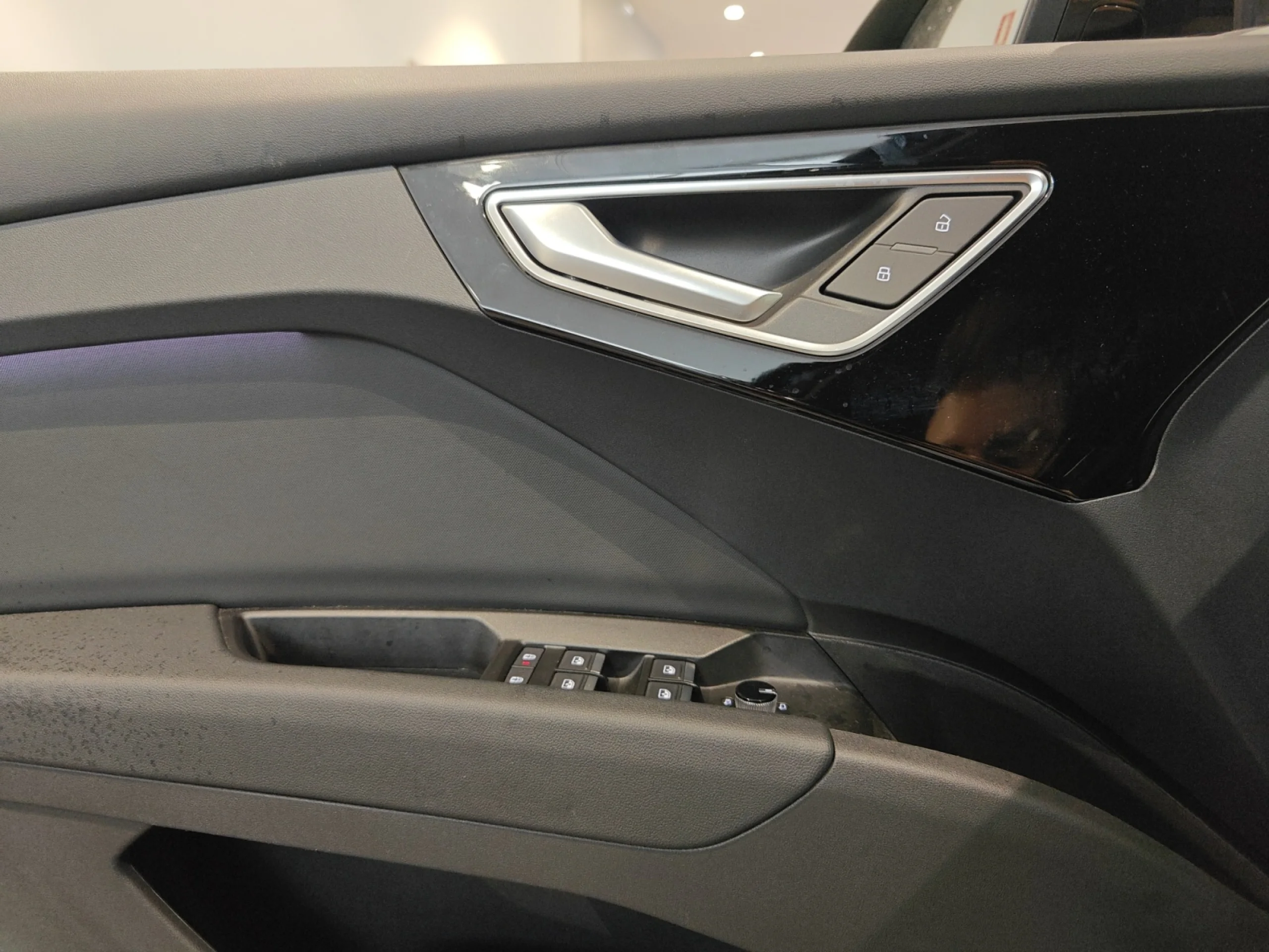 AUDI Q4 SPORTBACK GENUINE EDITION 45 E TRON 210KW 82KWH - Foto 24