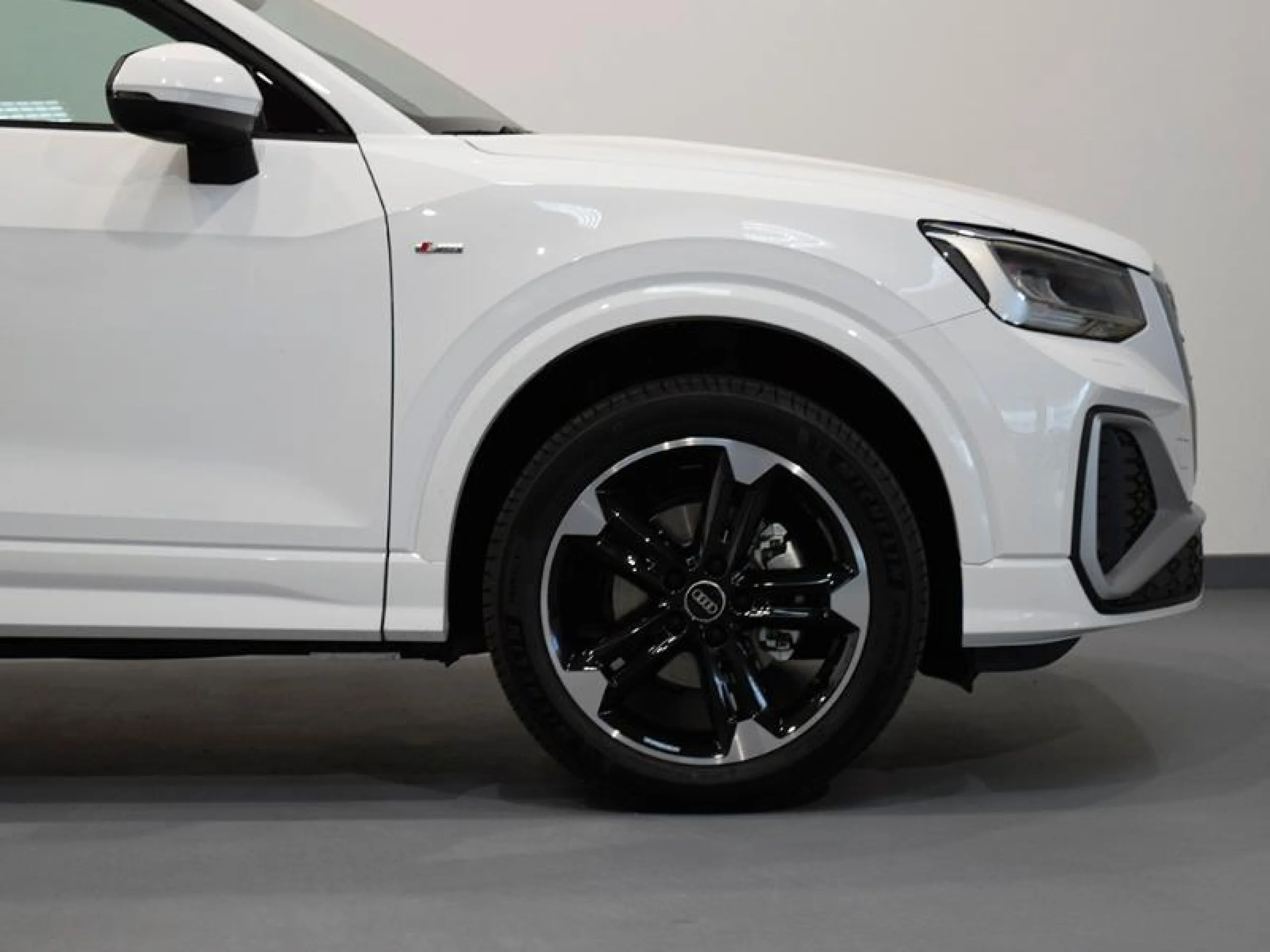 AUDI Q2 S LINE 30 TFSI 85KW (116CV) - Foto 6
