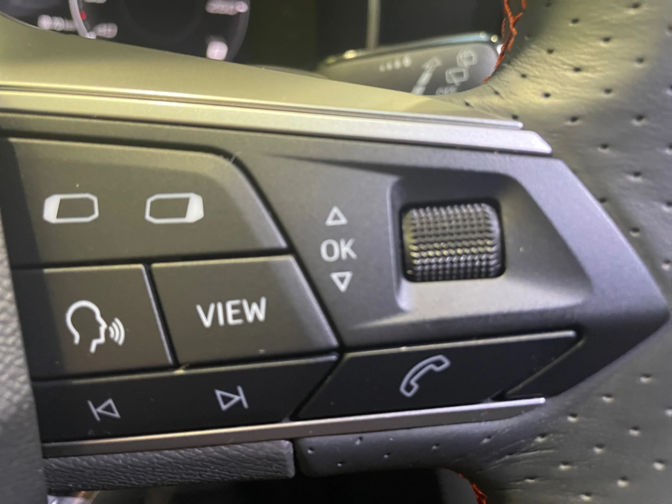 SEAT LEON SP 1.5 ETSI 110KW DSG S&S FR SPECIAL ED - Foto 10