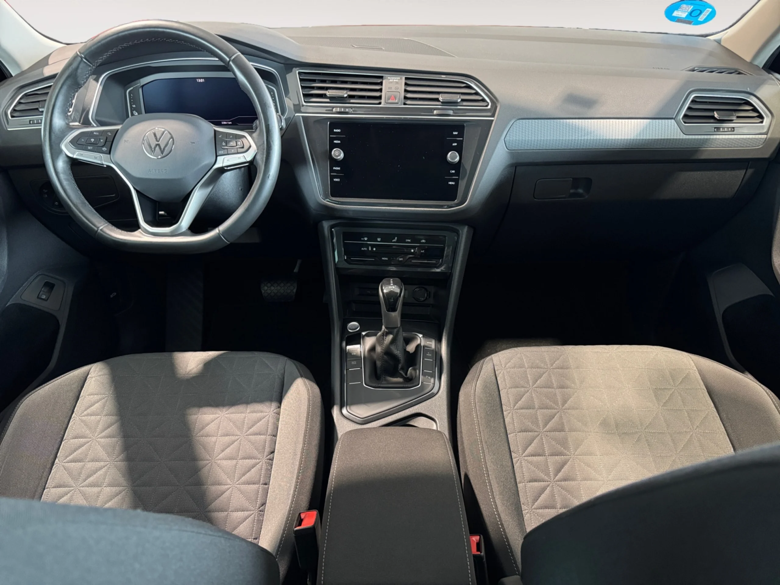 VOLKSWAGEN TIGUAN LIFE 1.4 TSI EHYBRID 180KW (245CV) DSG - Foto 4