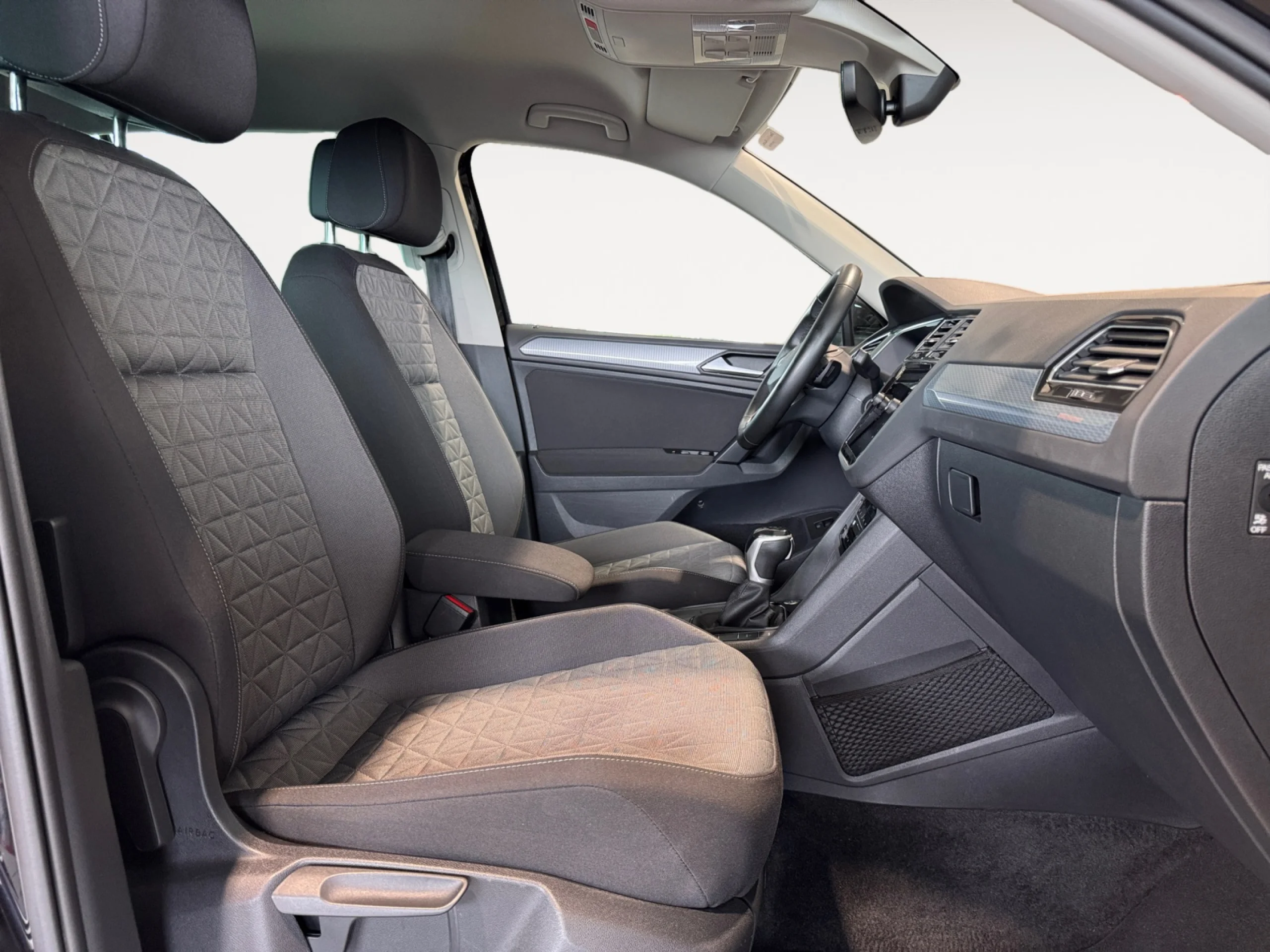 VOLKSWAGEN TIGUAN LIFE 1.4 TSI EHYBRID 180KW (245CV) DSG - Foto 5