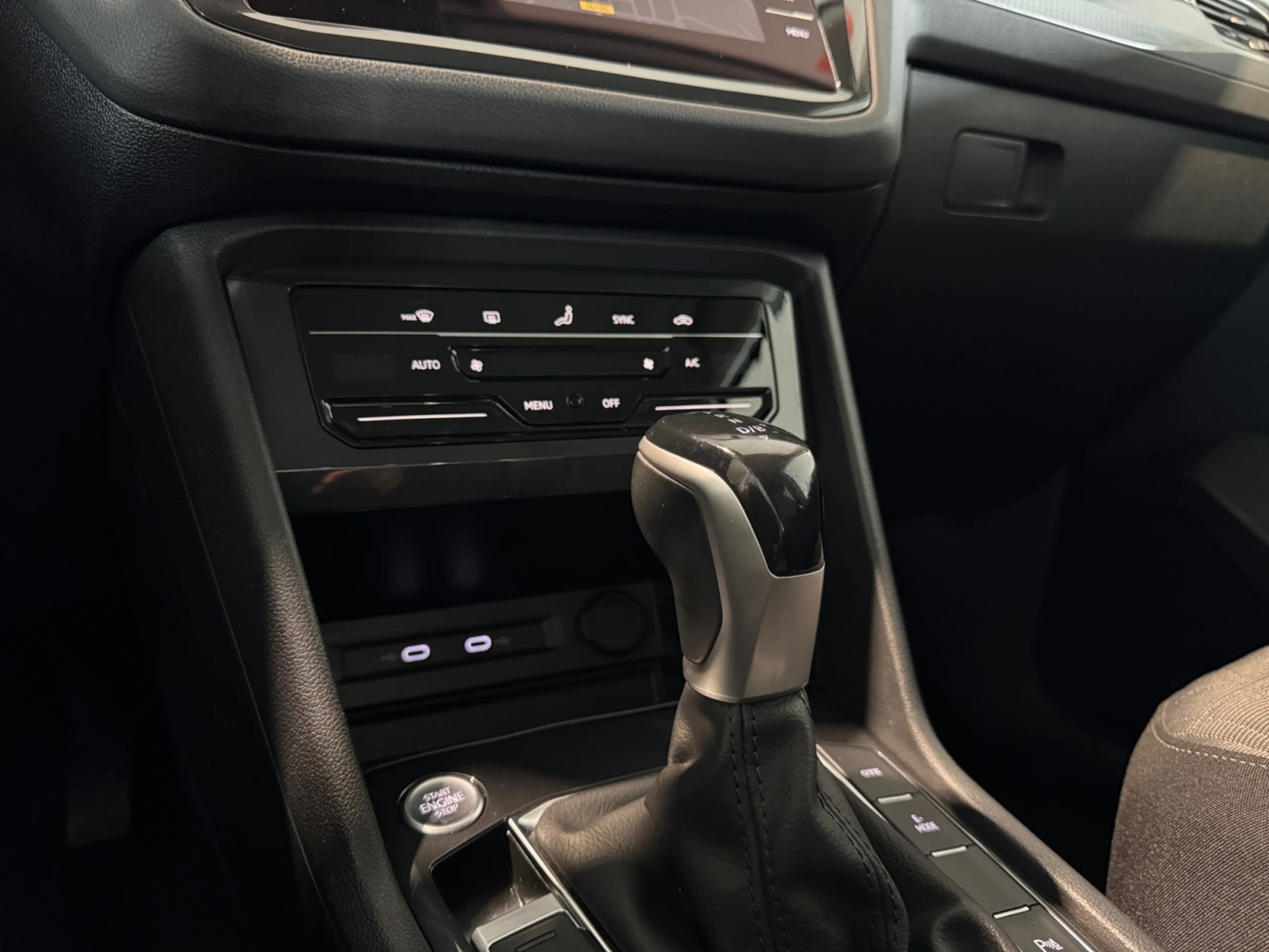VOLKSWAGEN TIGUAN LIFE 1.4 TSI EHYBRID 180KW (245CV) DSG - Foto 16