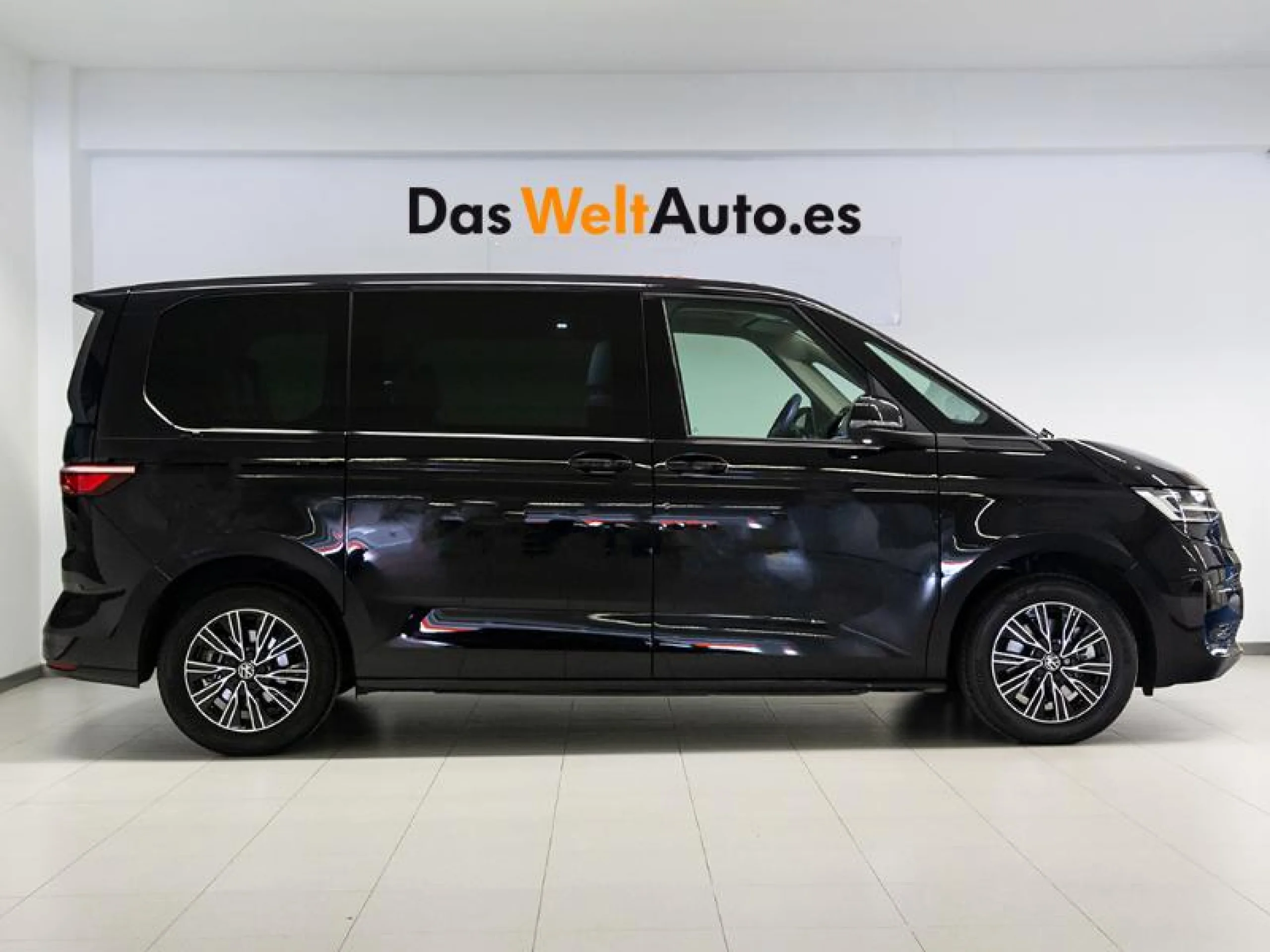 VOLKSWAGEN Multivan LIFE PHEV 1.4 TSI 160KW (218CV) DSG BC - Foto 3
