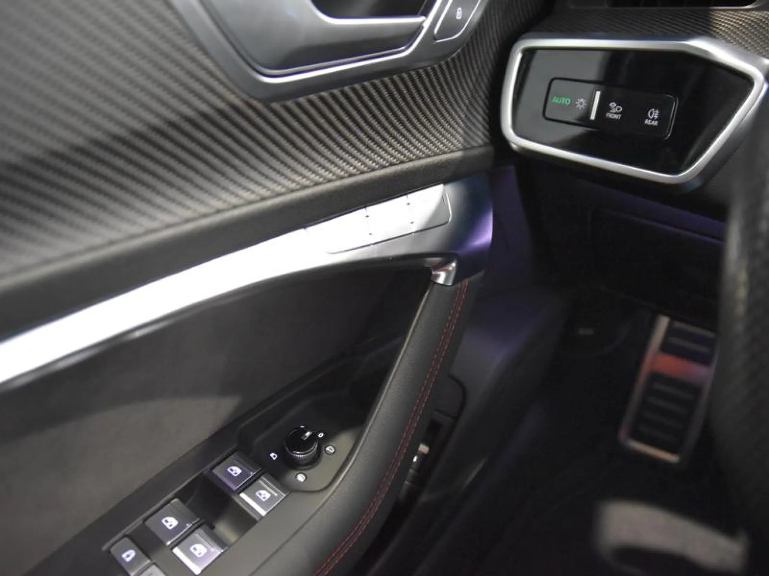 AUDI A6 RS 6 AVANT TFSI QUATTRO - Foto 27