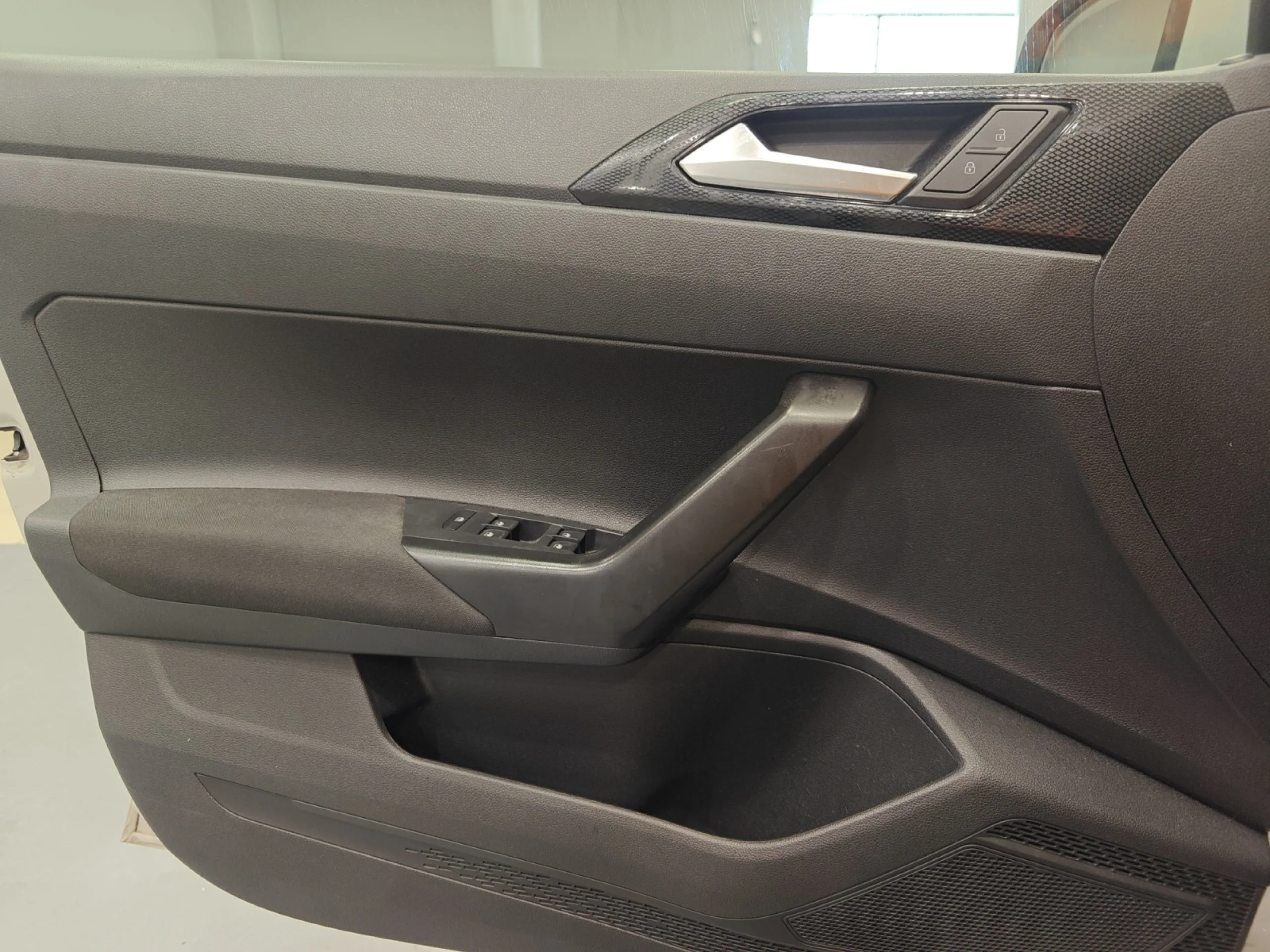 VOLKSWAGEN POLO LIFE 1.0 TSI 70KW (95CV) - Foto 13