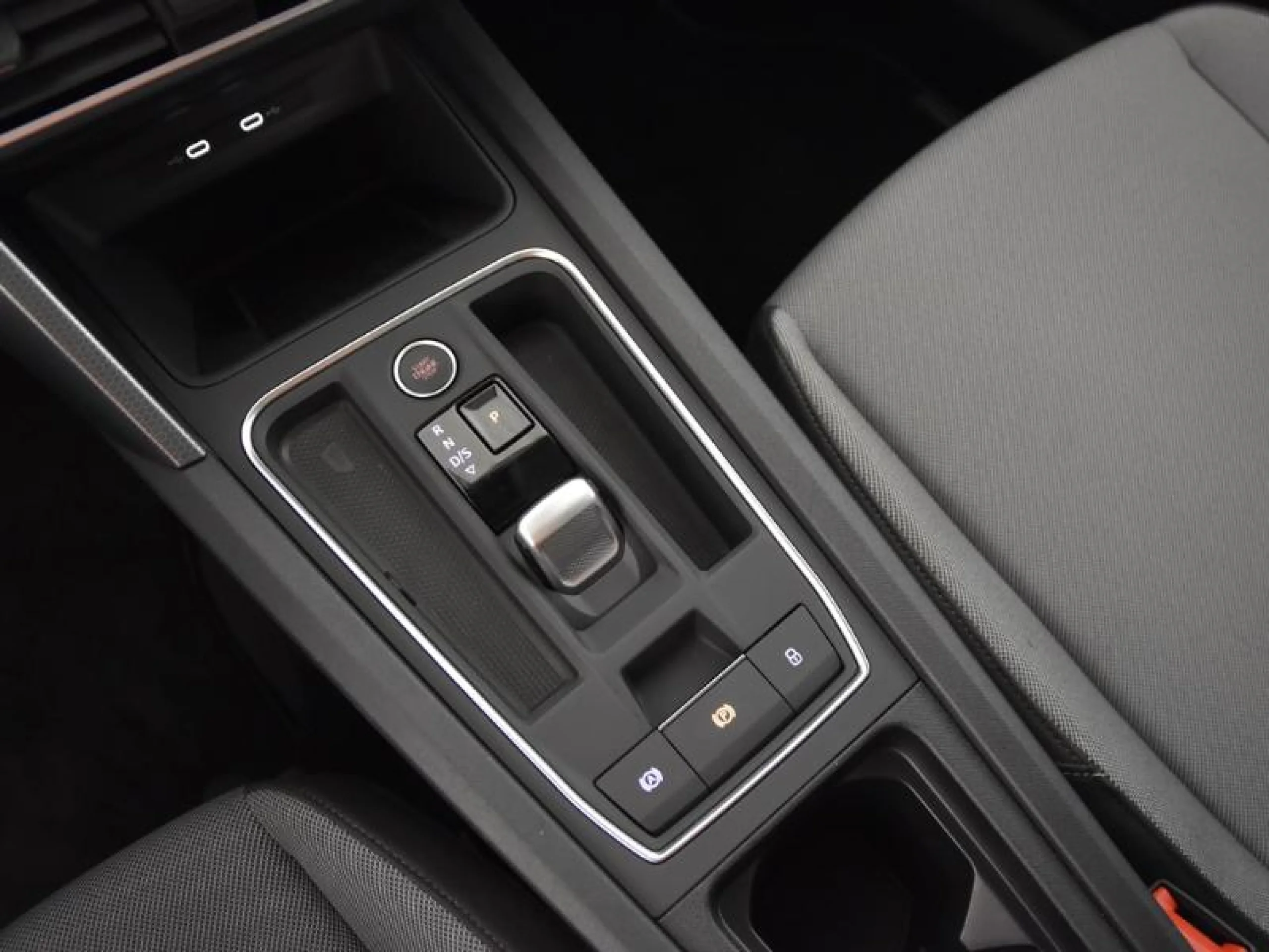 SEAT LEON 2.0 TDI 110KW DSG 7 STYLE XL - Foto 10