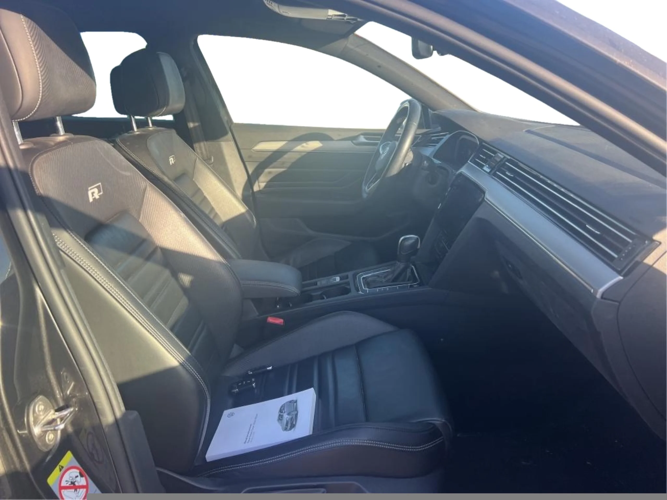 VOLKSWAGEN PASSAT VARIANT R LINE 1.5 TSI 110KW (150CV) DSG - Foto 4