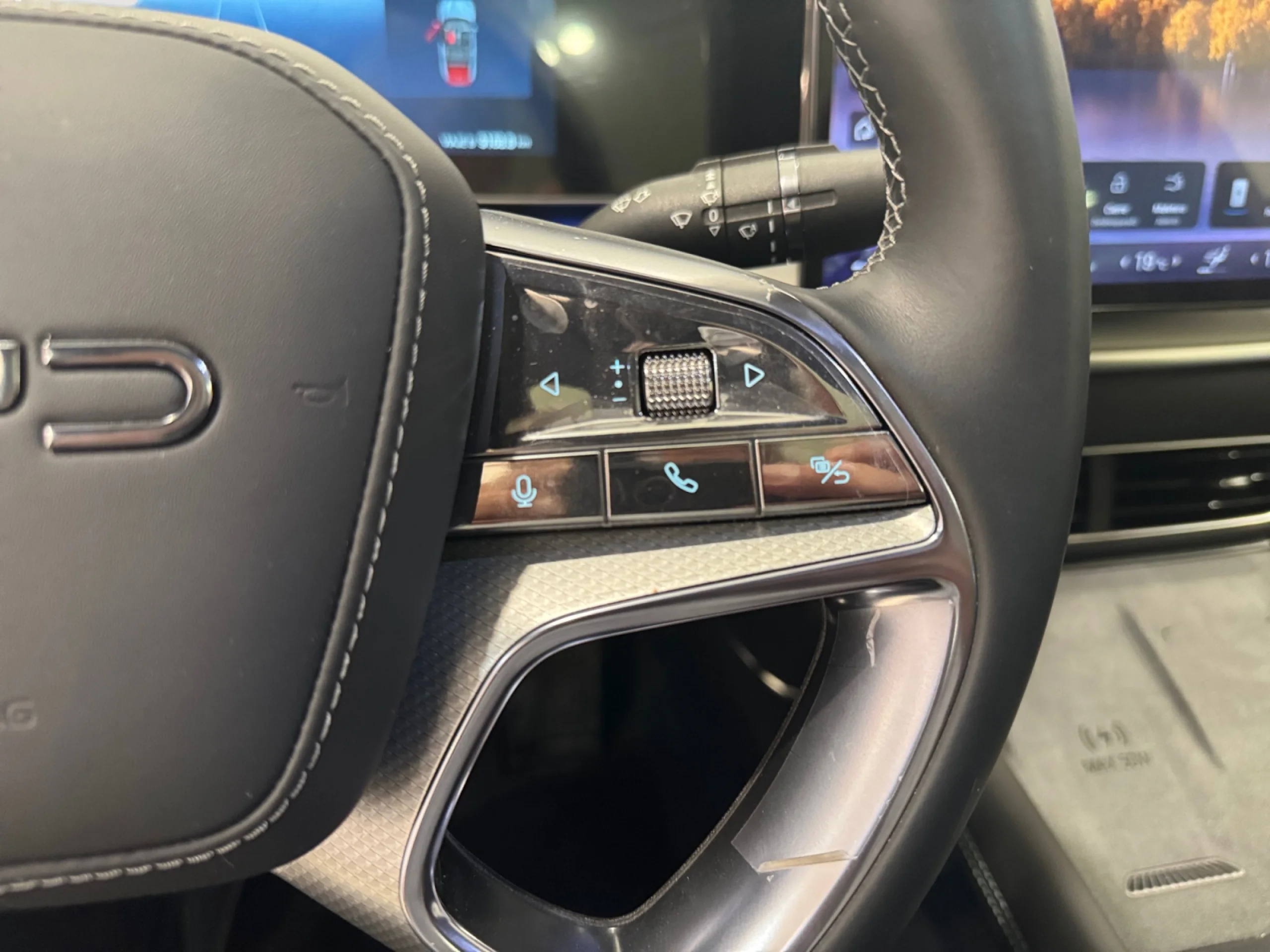 BYD SEALION 7 83 KWH COMFORT - Foto 13