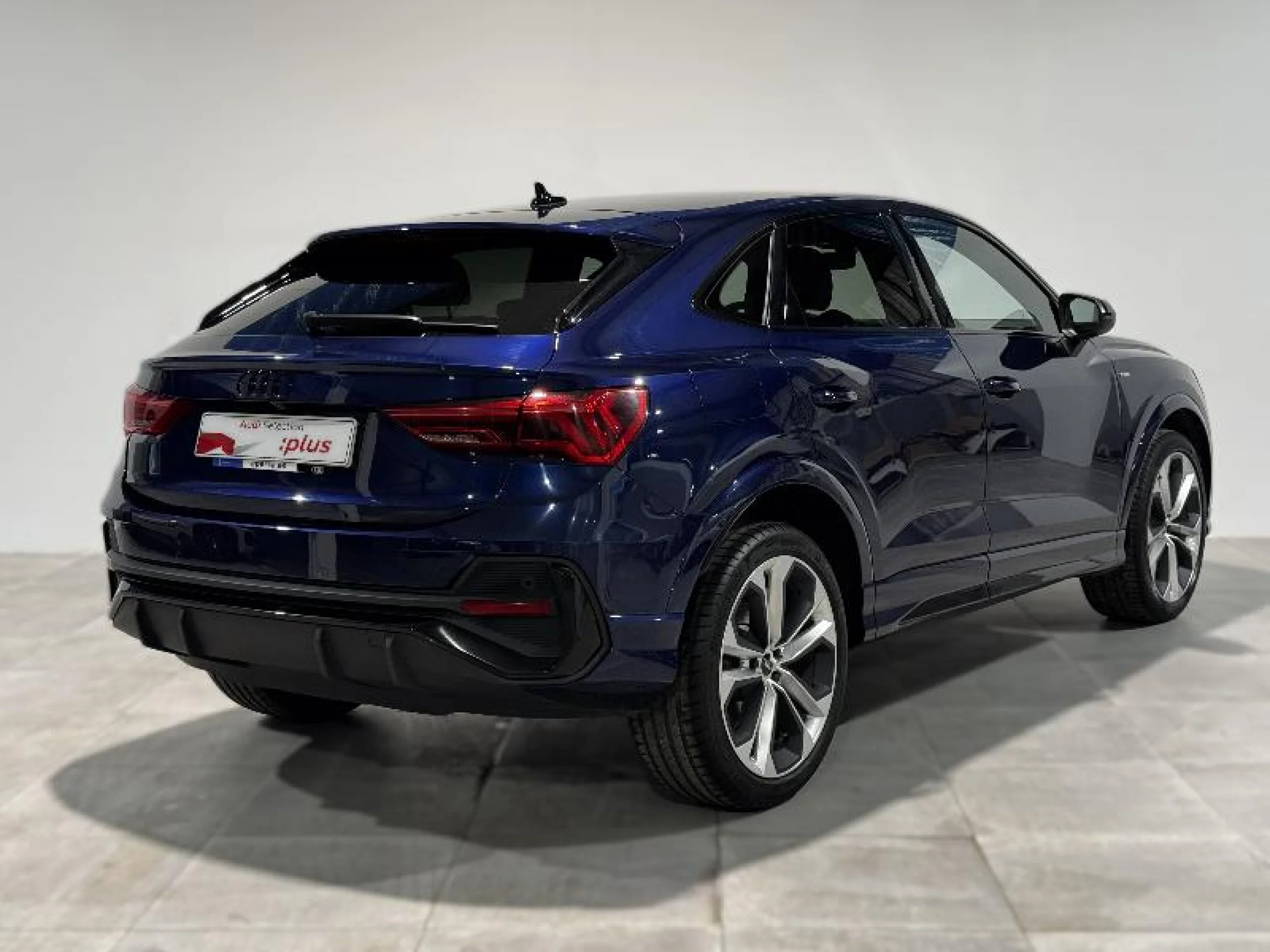 AUDI Q3 SPORTBACK 35 TFSI 110KW(150CV) S TRONIC BLACK LINE - Foto 2