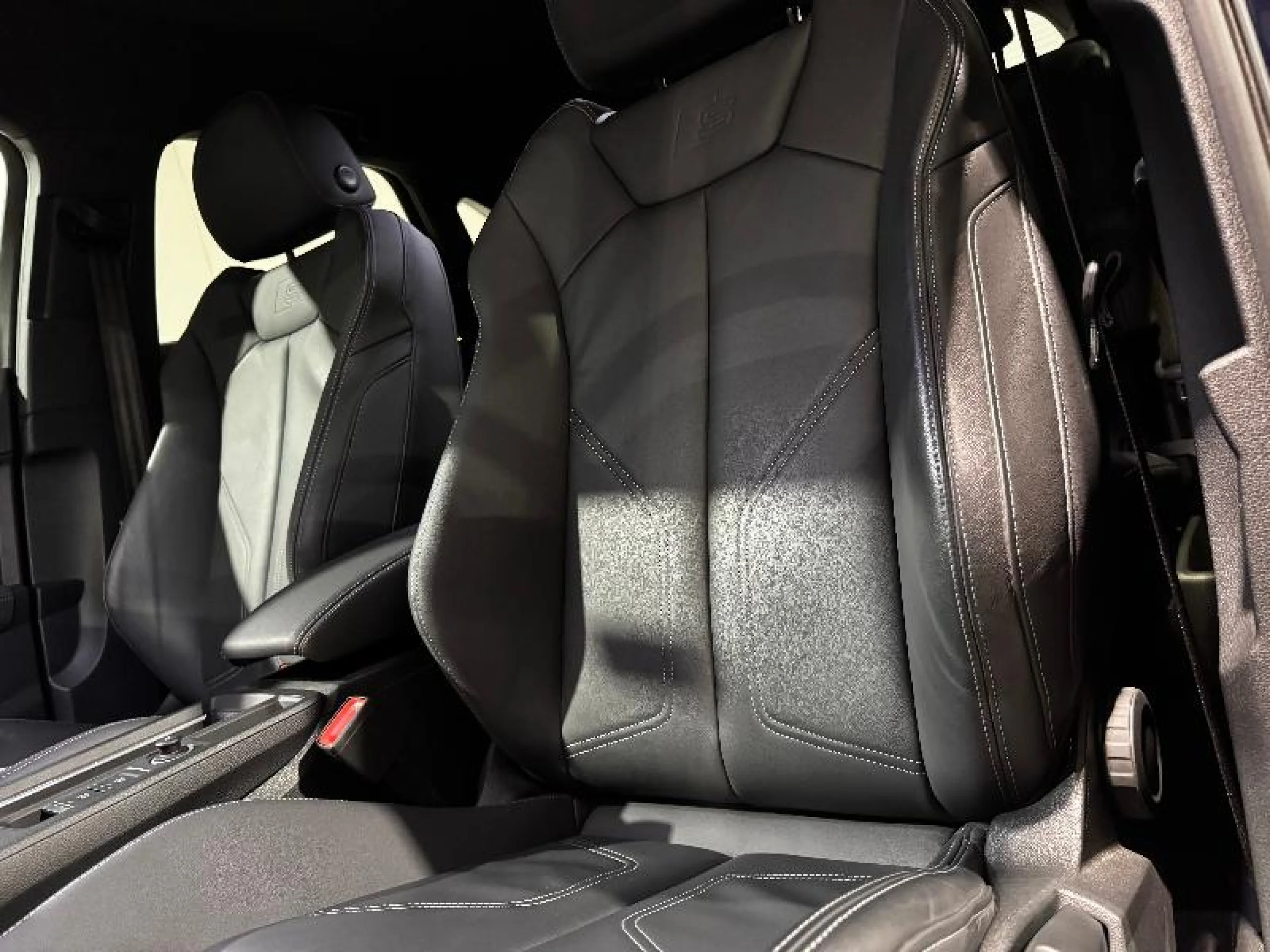 AUDI Q3 SPORTBACK 35 TFSI 110KW(150CV) S TRONIC BLACK LINE - Foto 12