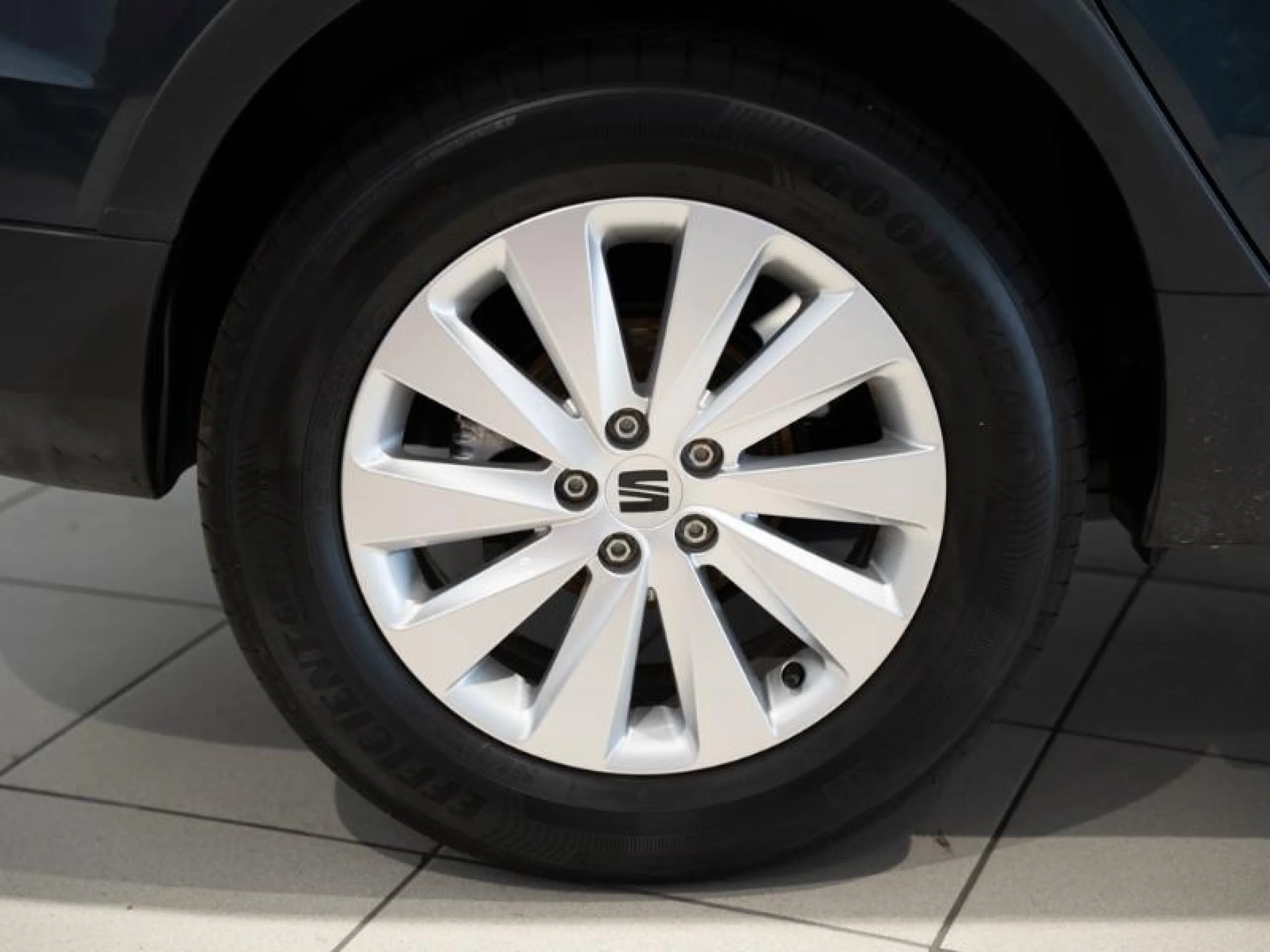 SEAT ARONA 1.0 TSI 81KW DSG STYLE XL - Foto 8