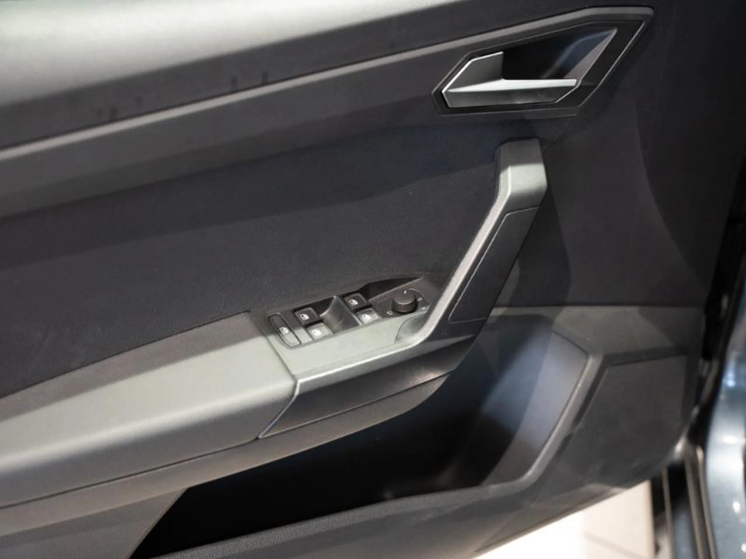 SEAT ARONA 1.0 TSI 81KW DSG STYLE XL - Foto 10