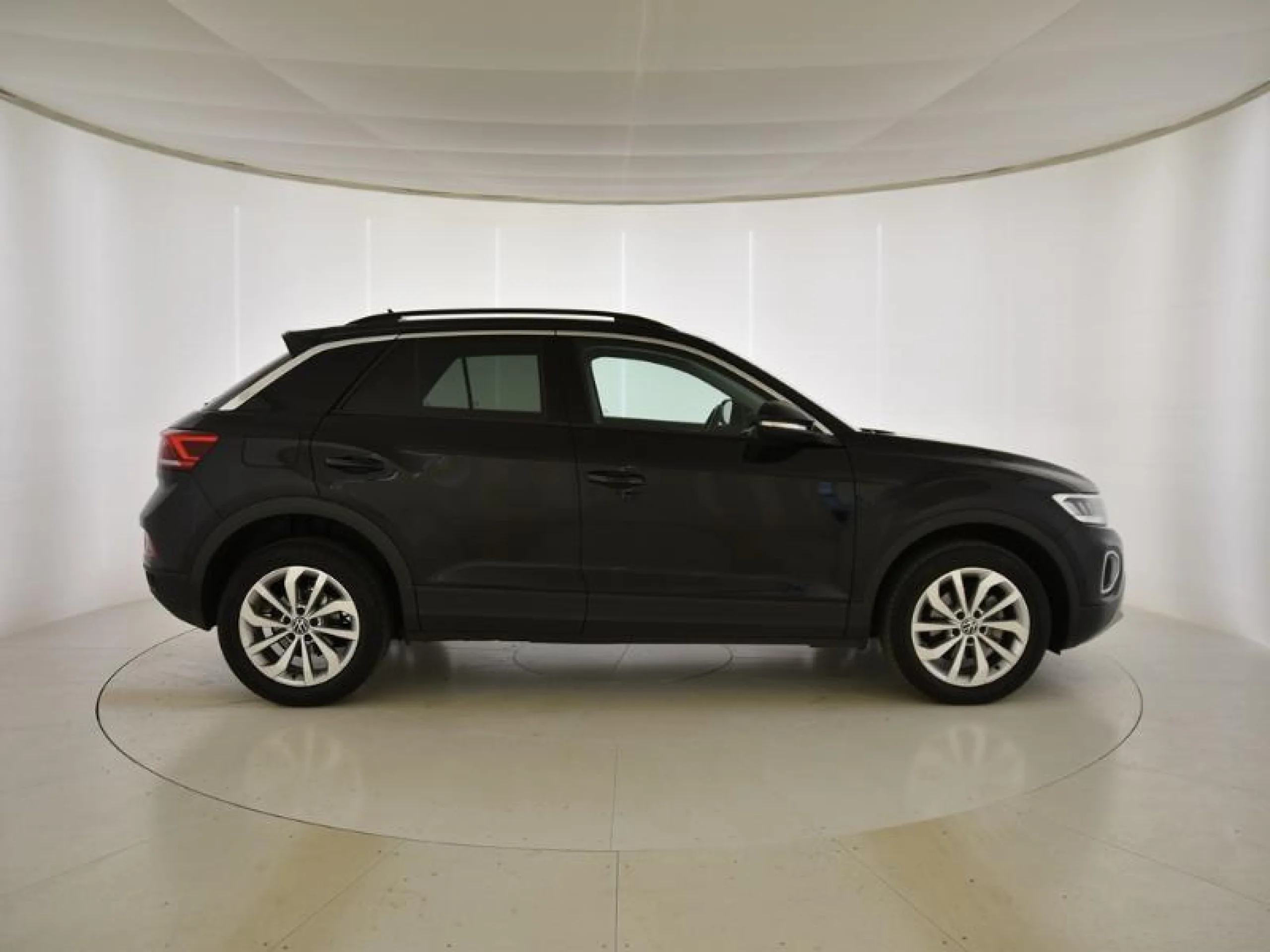 VOLKSWAGEN T ROC LIFE 1.0 TSI 81KW (110CV) - Foto 3