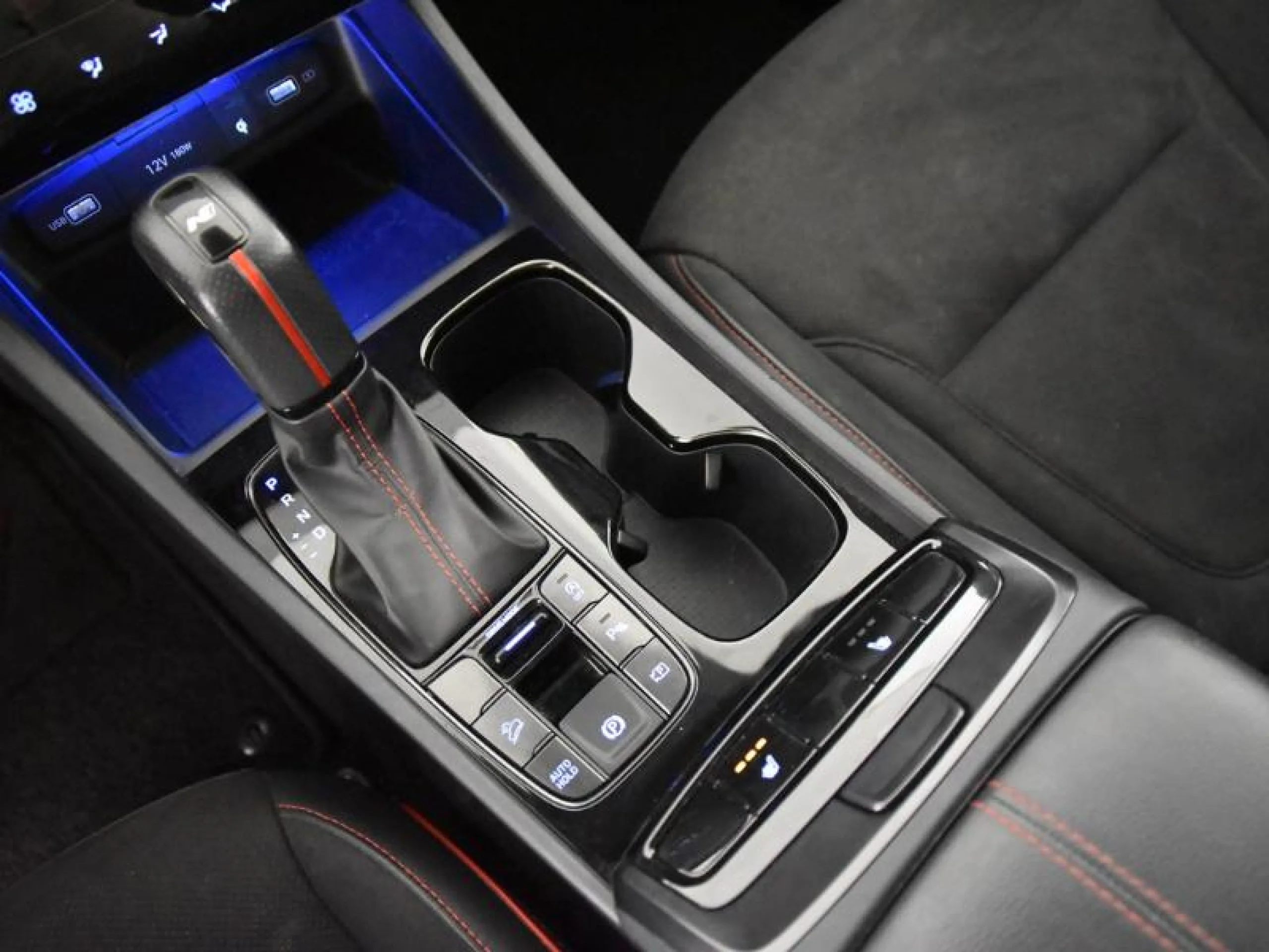 HYUNDAI TUCSON 1.6 TGDI 110KW (150CV) 48V TECNO DCT 2C - Foto 10