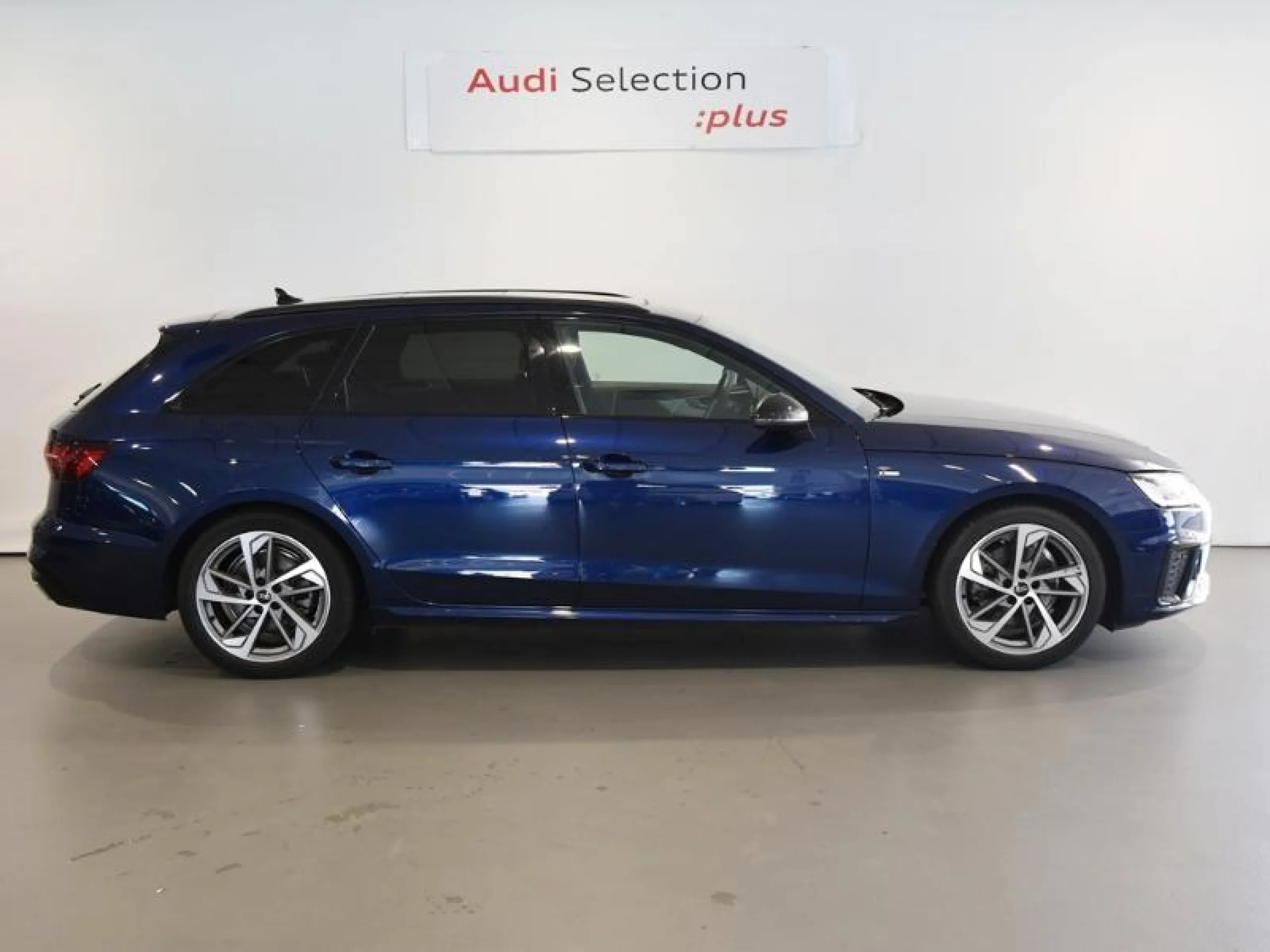 AUDI A4 AVANT S LINE 35 TDI 120KW S TRONIC - Foto 3