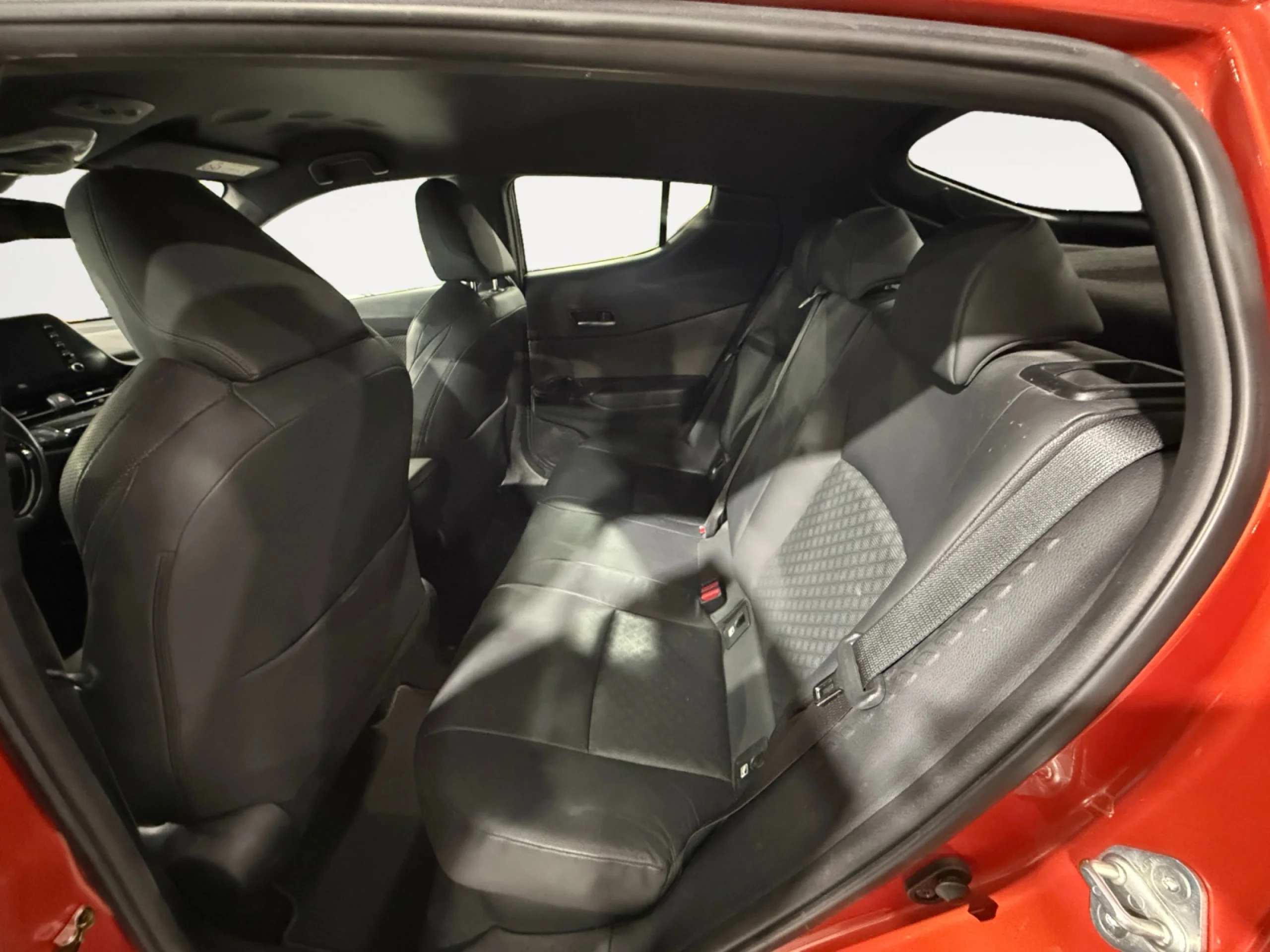 TOYOTA C HR 2.0 180H KAJI EDITION - Foto 24