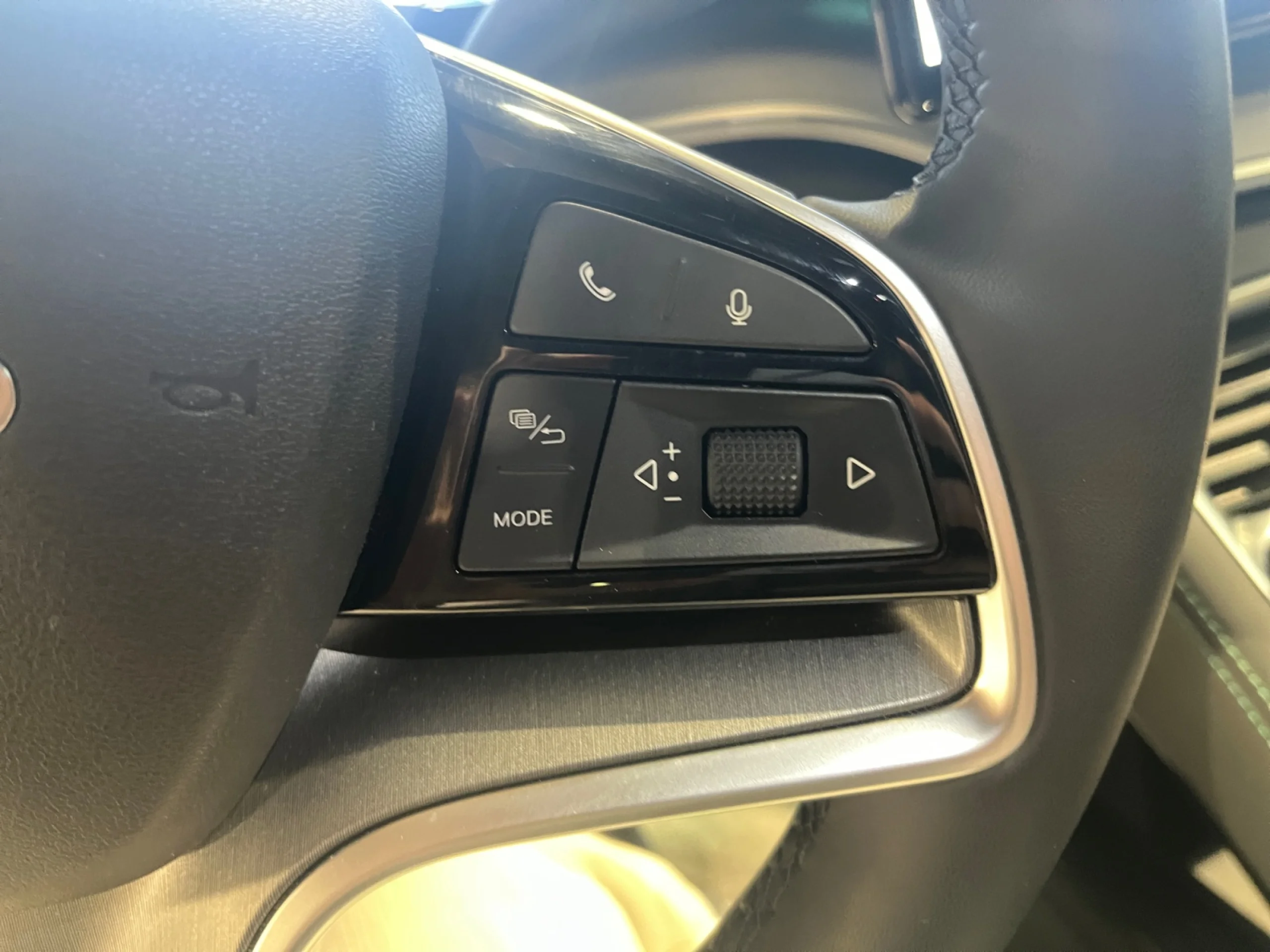 BYD SEAL U 1.5 DM I COMFORT - Foto 13