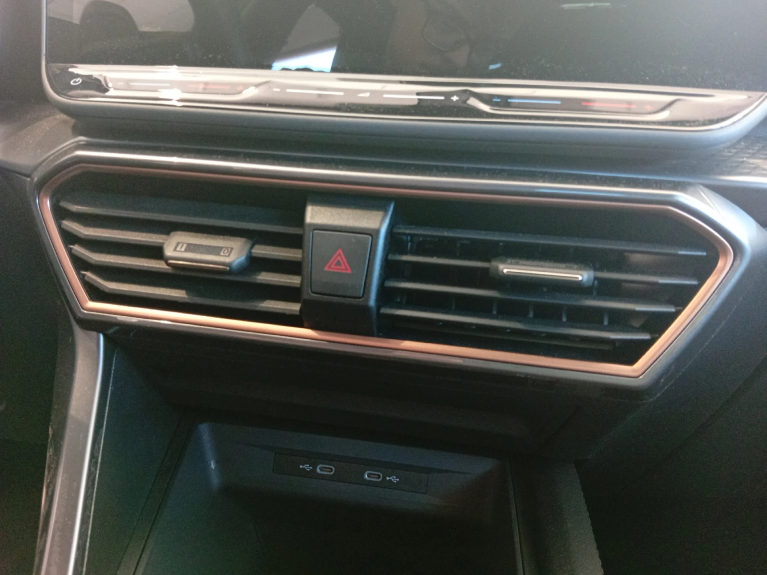 CUPRA FORMENTOR 1.5 TSI E HYBRID 150KW (204 CV) DSG - Foto 13