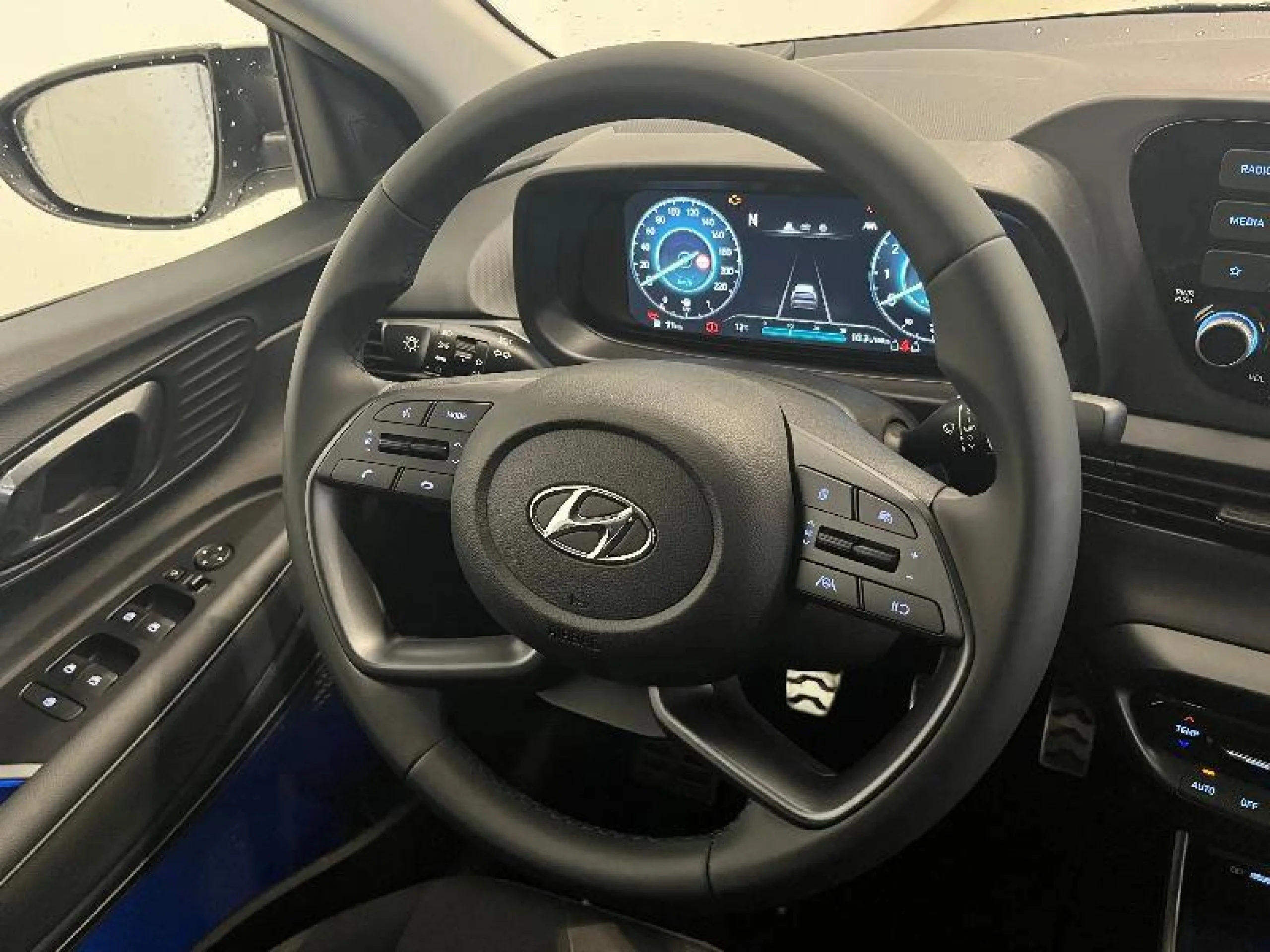 HYUNDAI BAYON 1.0 TGDI 74KW (100CV) 48V TECNO - Foto 7