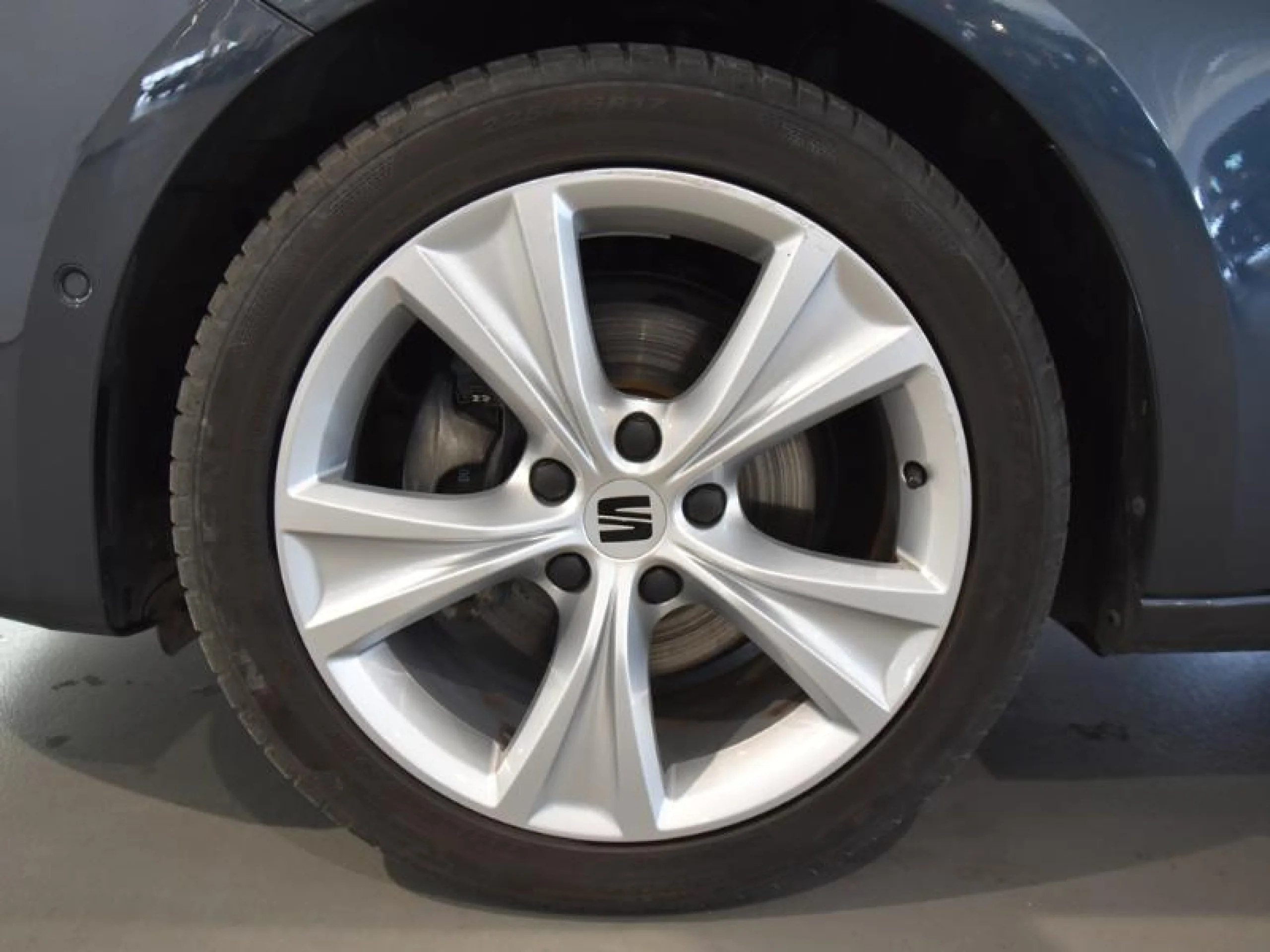 SEAT LEON SP 1.5 TSI 110KW FR SPECIAL EDITION - Foto 5