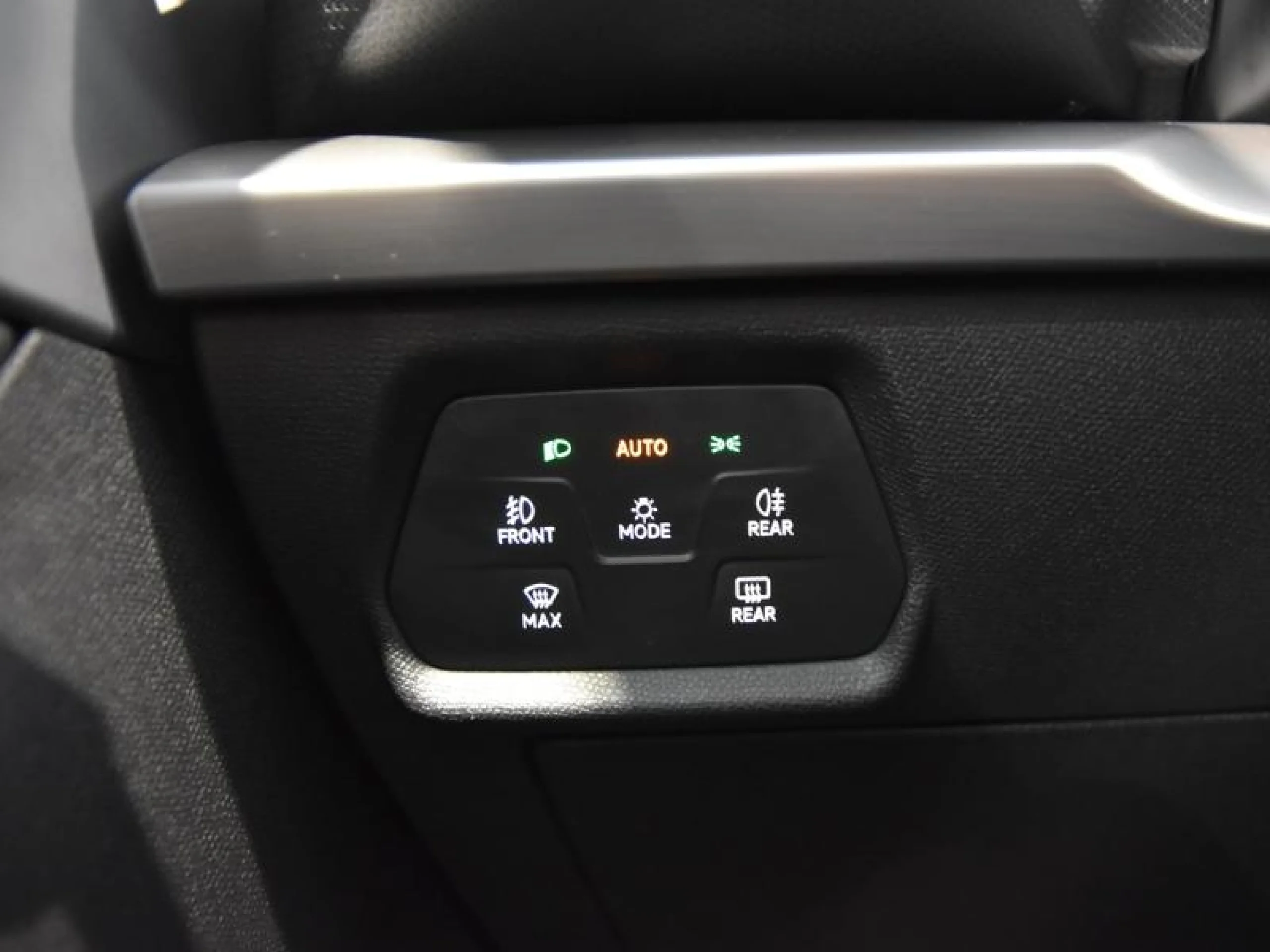 SEAT LEON SP 1.5 TSI 110KW FR SPECIAL EDITION - Foto 6