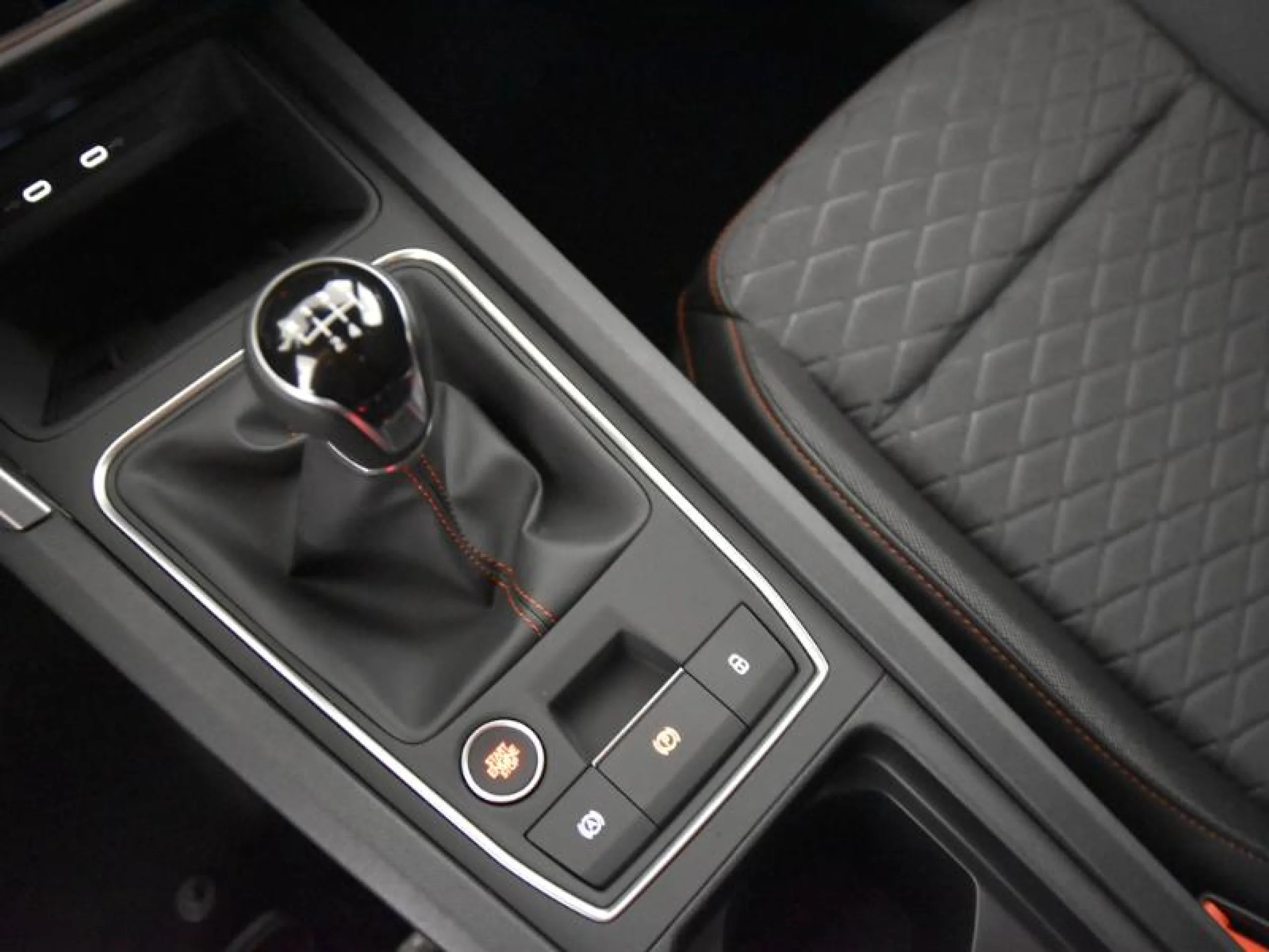 SEAT LEON SP 1.5 TSI 110KW FR SPECIAL EDITION - Foto 7