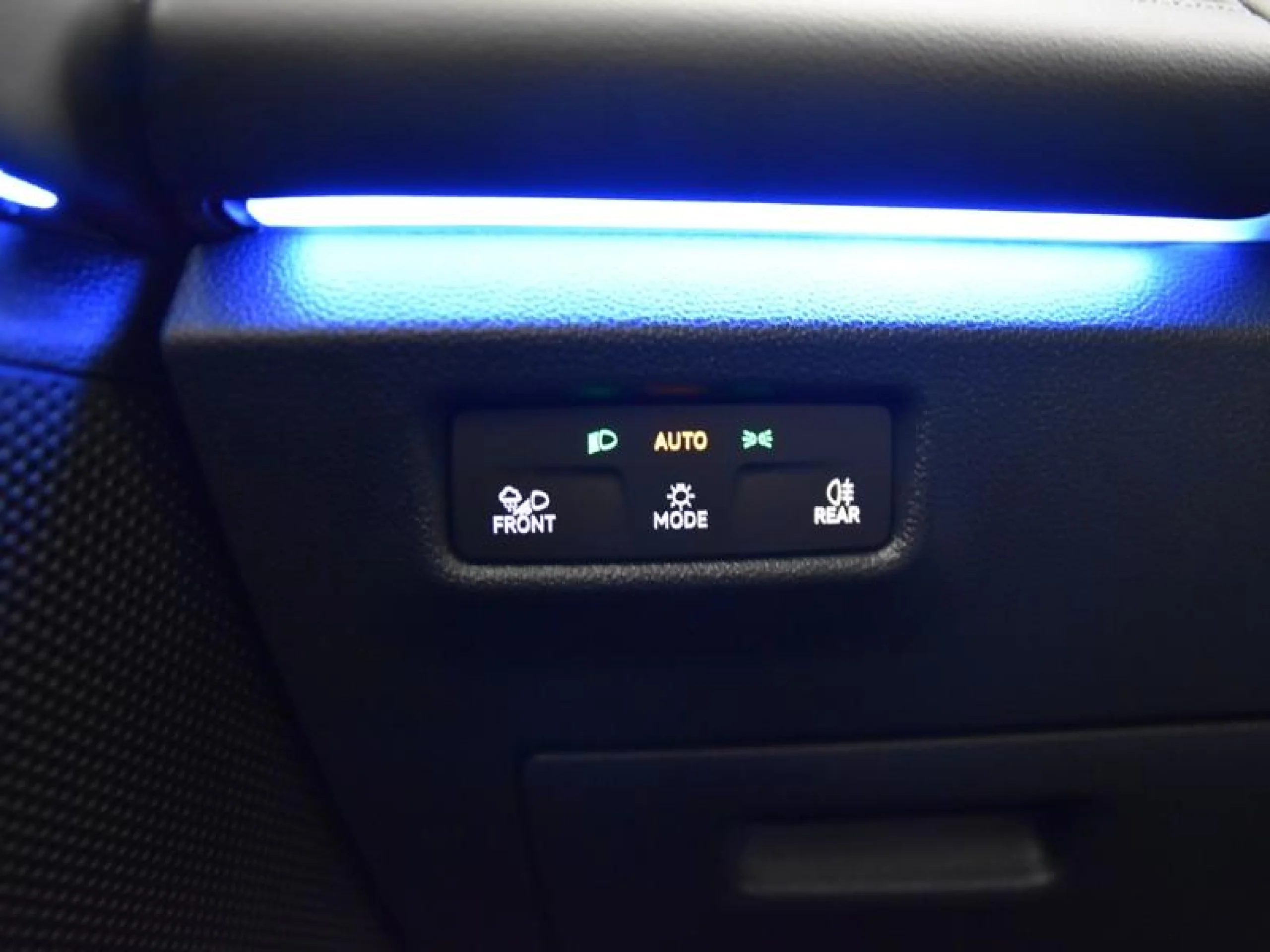 VOLKSWAGEN TIGUAN ··MÁS·· 1.5 TSI EHYBRID 150KW (204CV) DSG - Foto 19