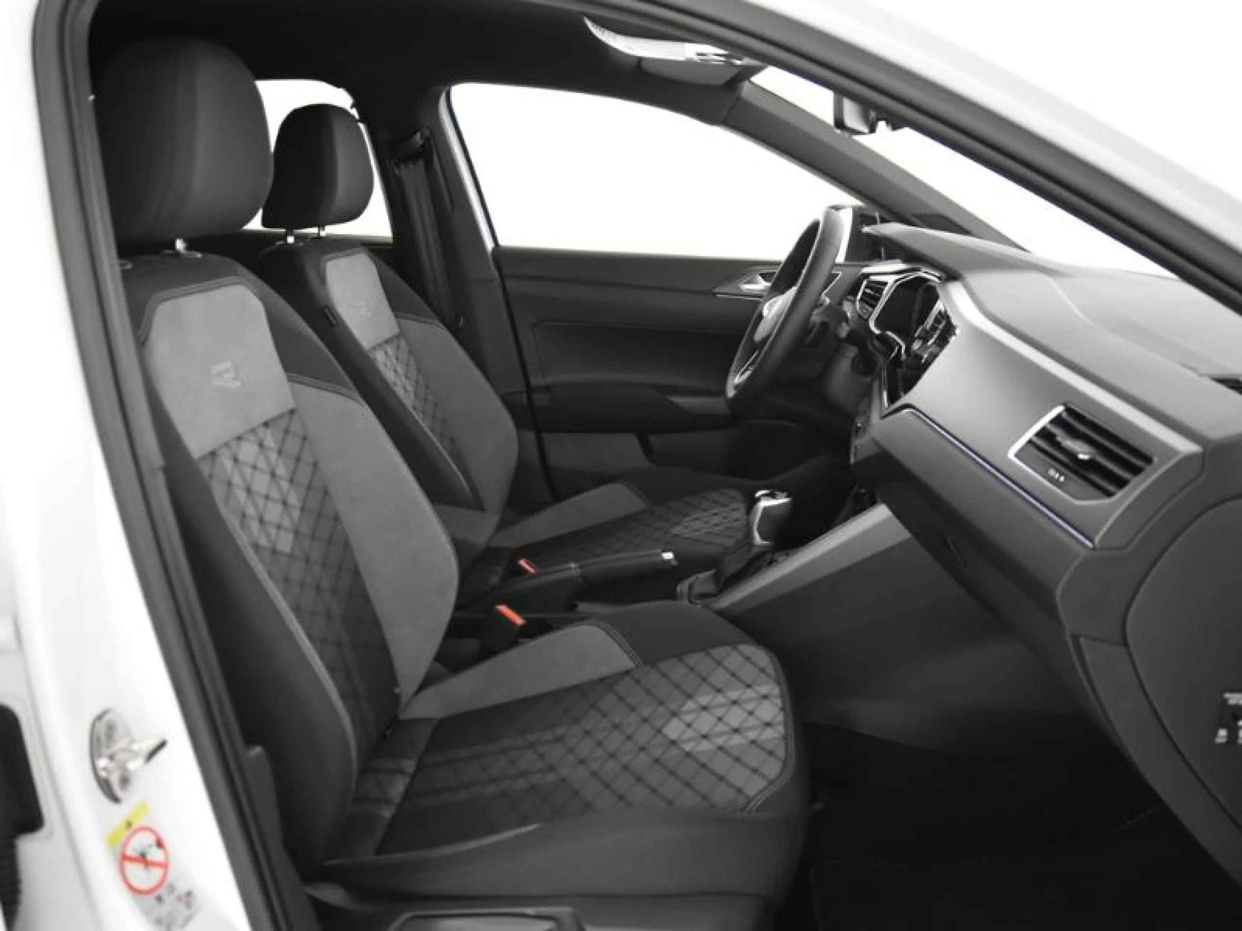 VOLKSWAGEN TAIGO TAIGO R LINE 1.0 TSI 85 KW (115 CV )  AUTOMÁTICO DSG 7 VEL. - Foto 5