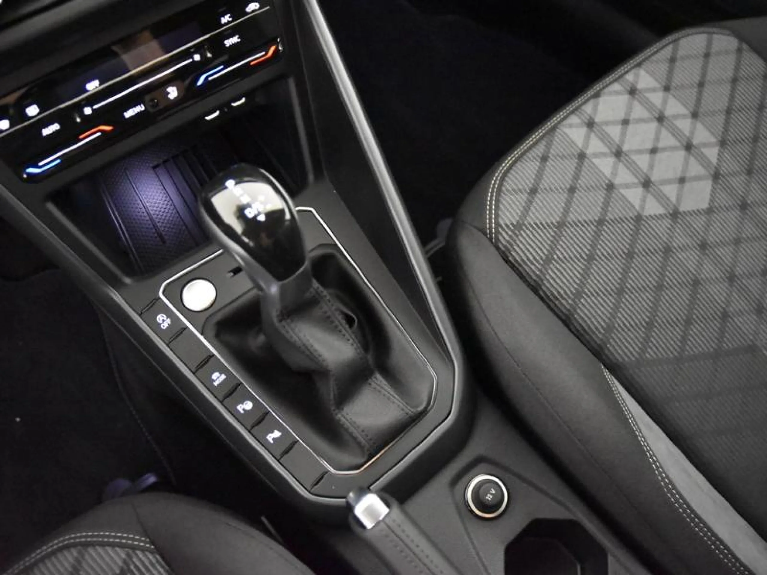 VOLKSWAGEN TAIGO TAIGO R LINE 1.0 TSI 85 KW (115 CV )  AUTOMÁTICO DSG 7 VEL. - Foto 10