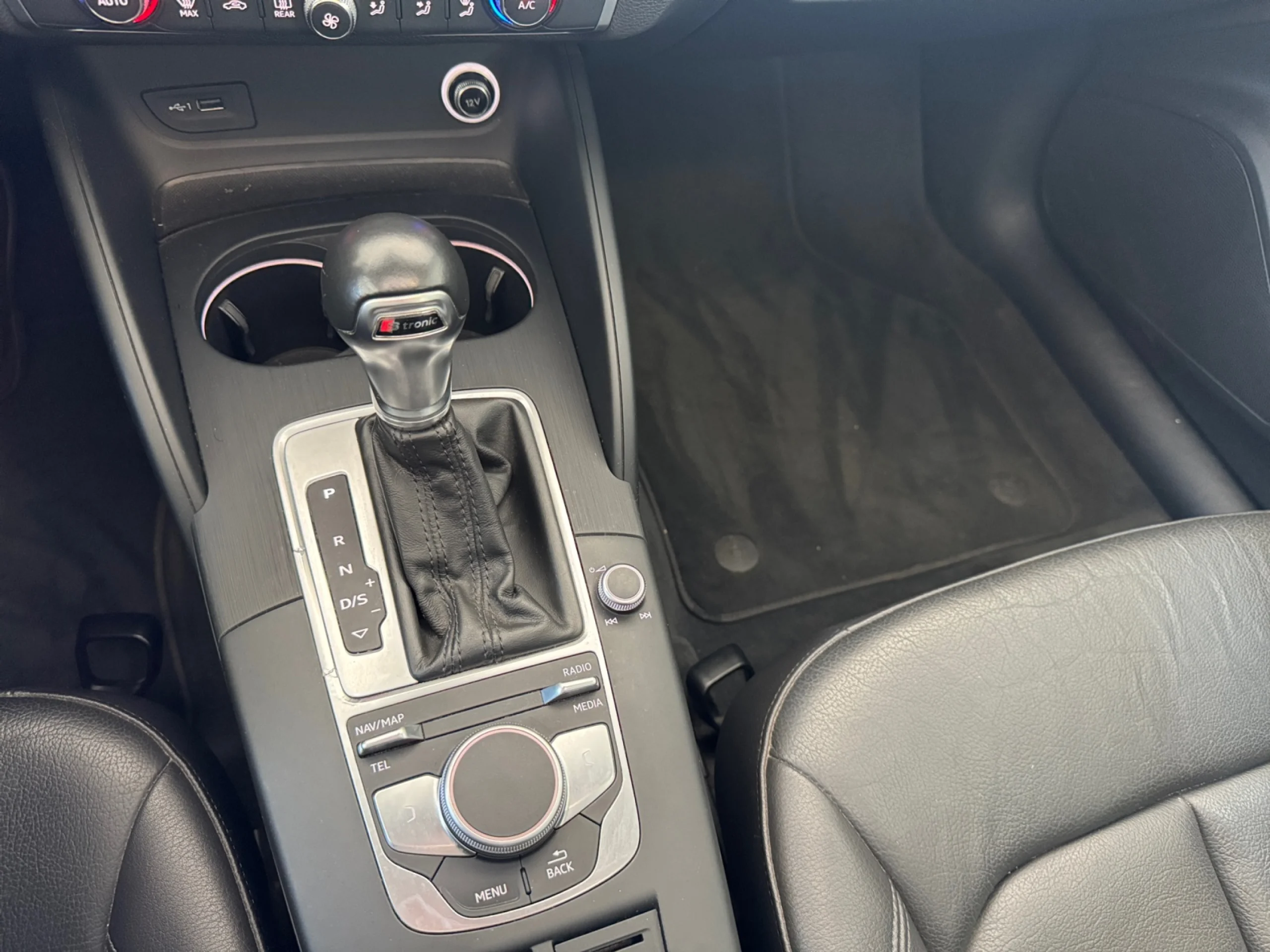 AUDI A3 1.6 TDI S TRONIC SPORTBACK - Foto 14
