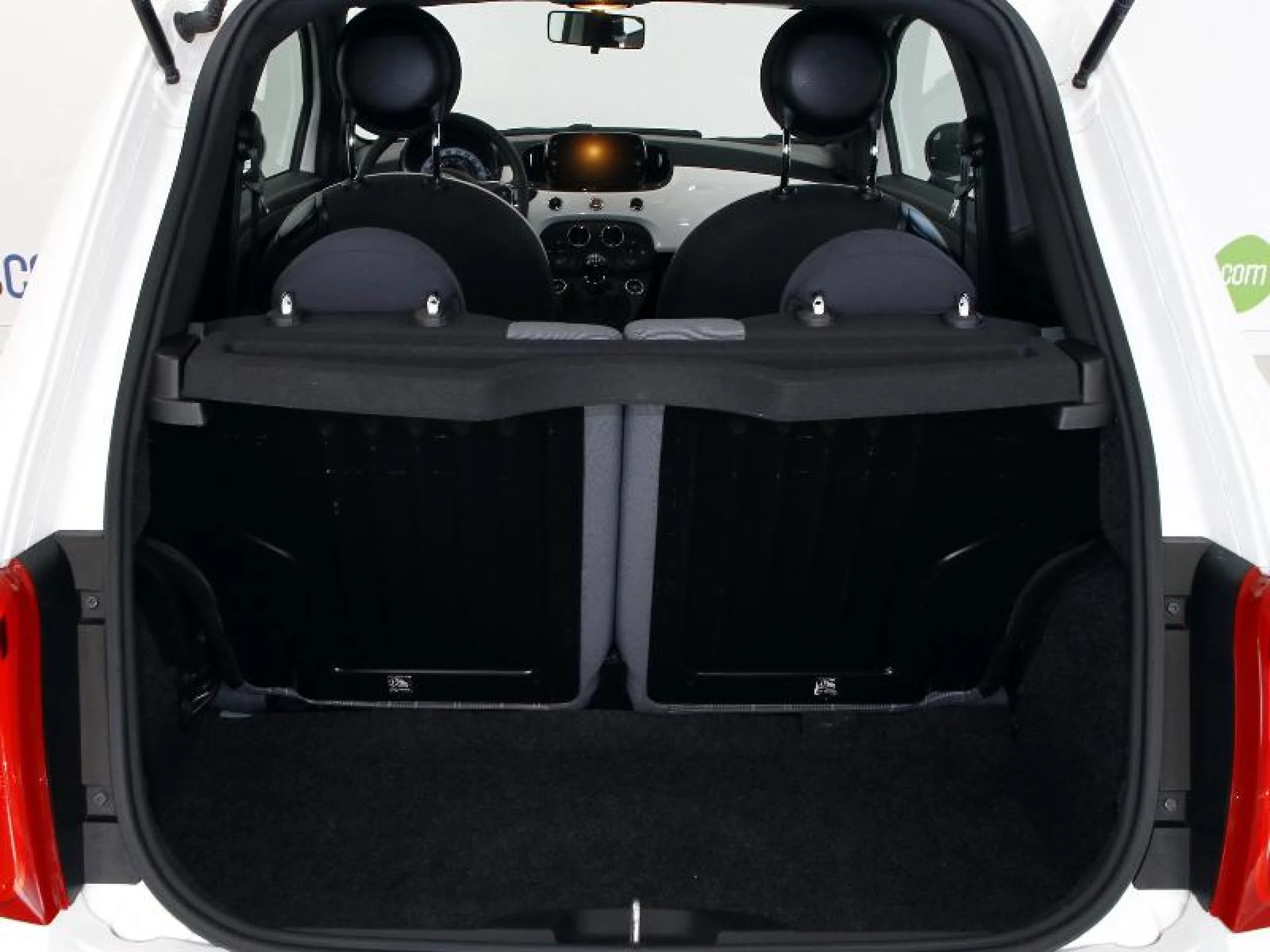 FIAT 500 LOUNGE 1.0 6V GSE 52KW (70 CV) - Foto 17